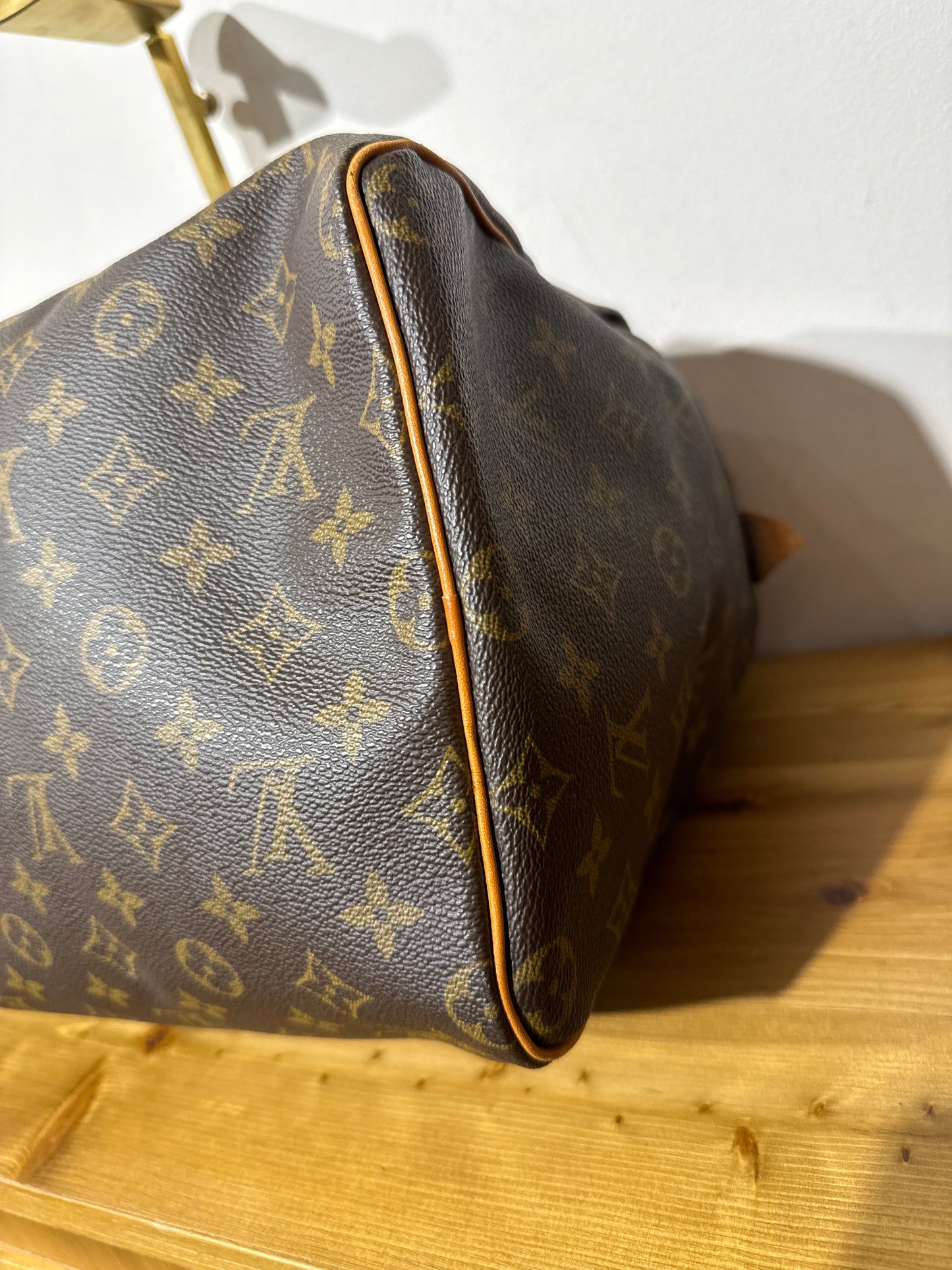 Louis Vuitton Speedy 40