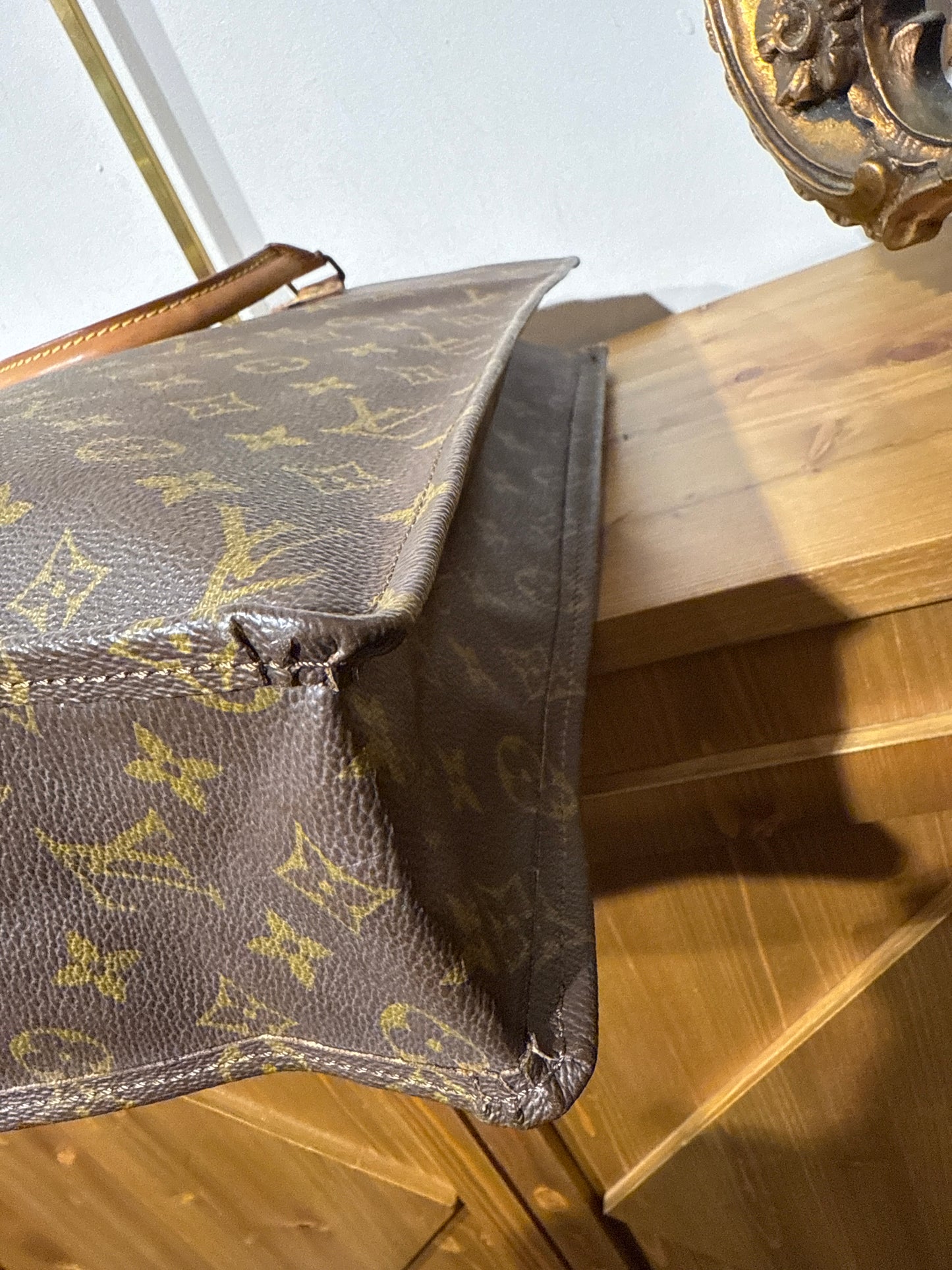 Louis Vuitton Sac Plat Monogram