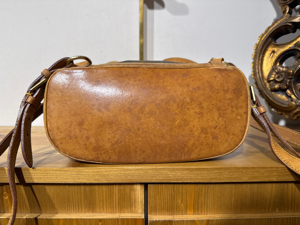 Louis Vuitton Montsouris MM