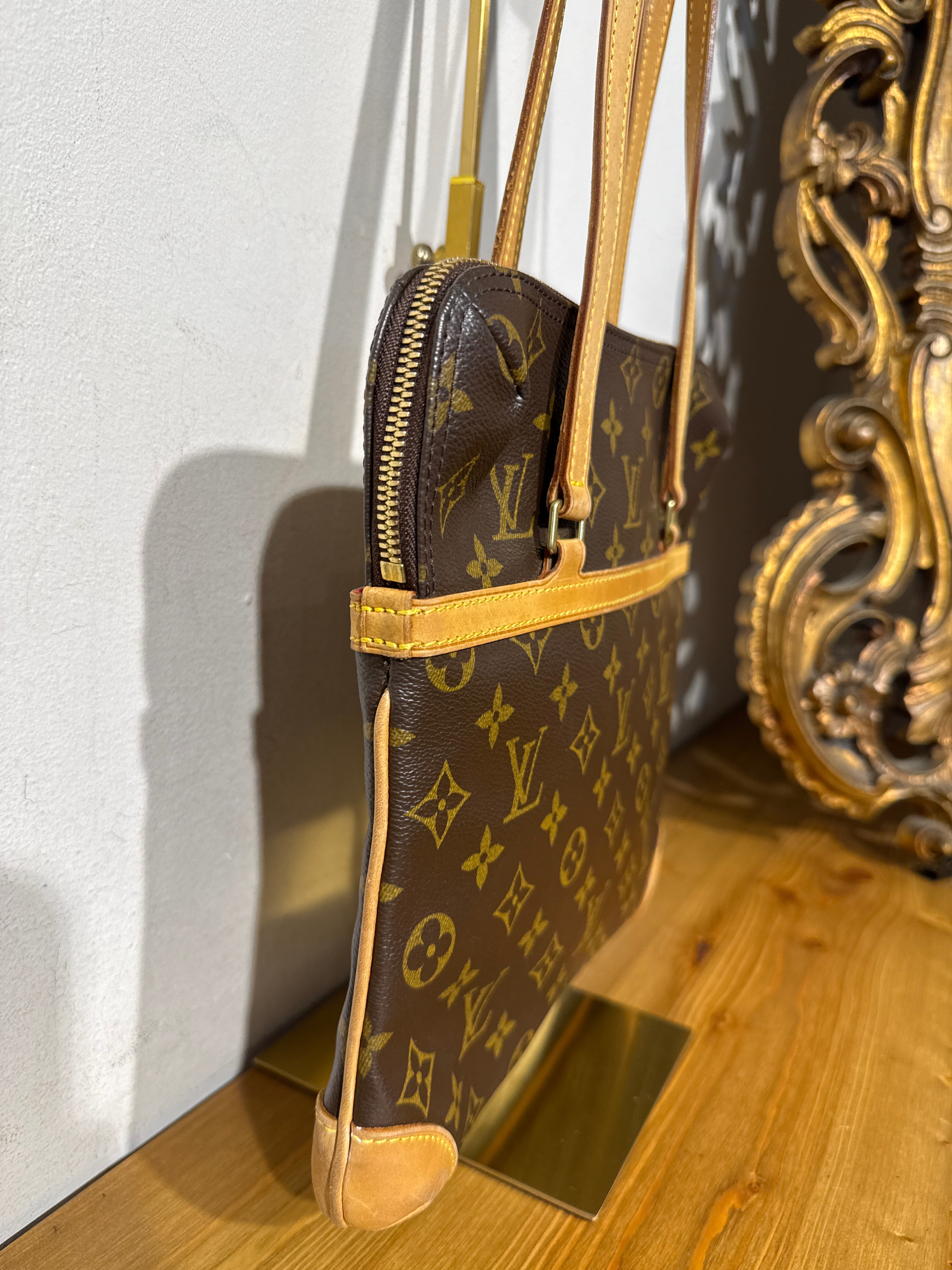 Louis Vuitton Coussin