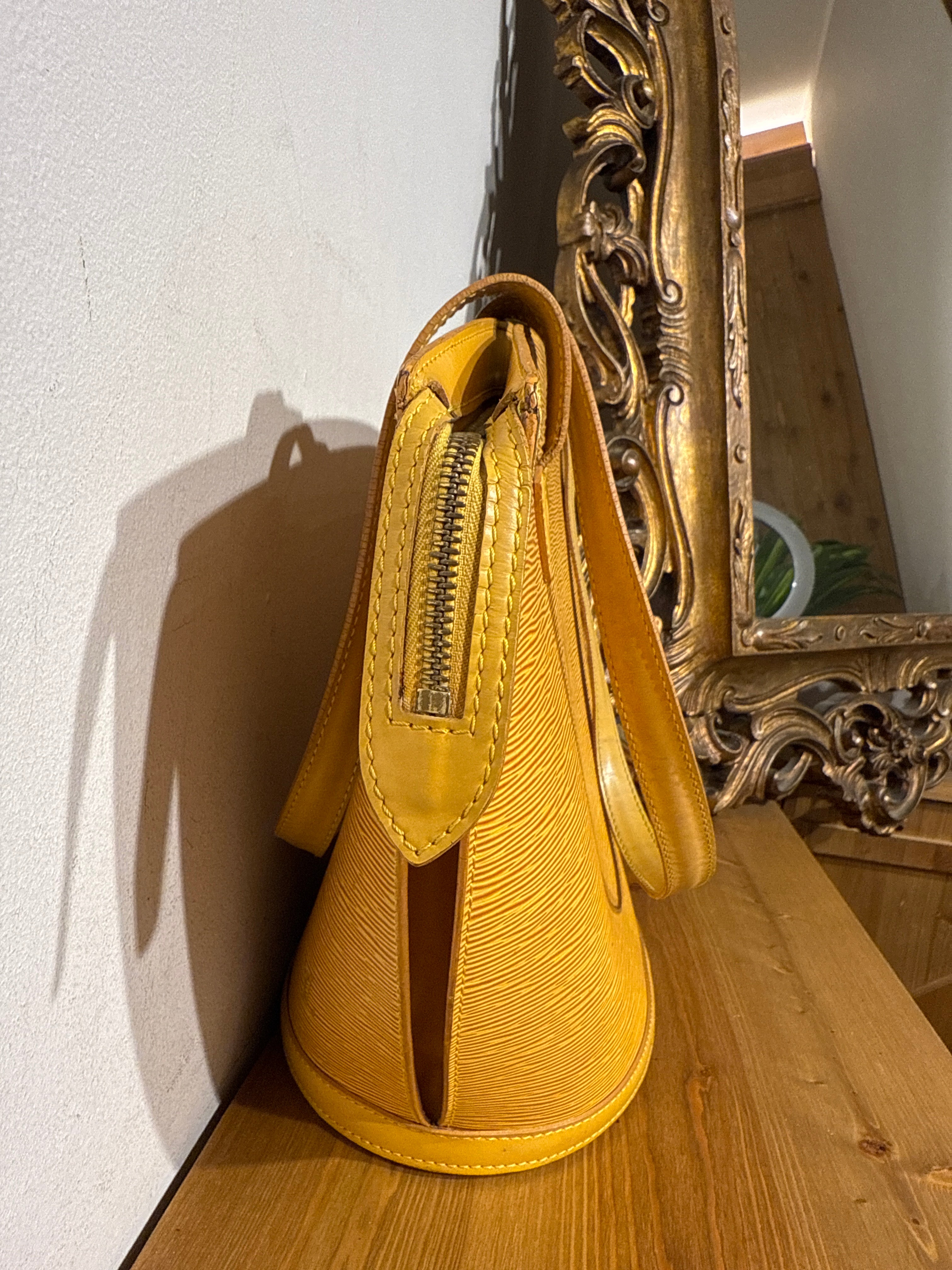 Louis Vuitton Epi Saint Jacques Shopping Yellow