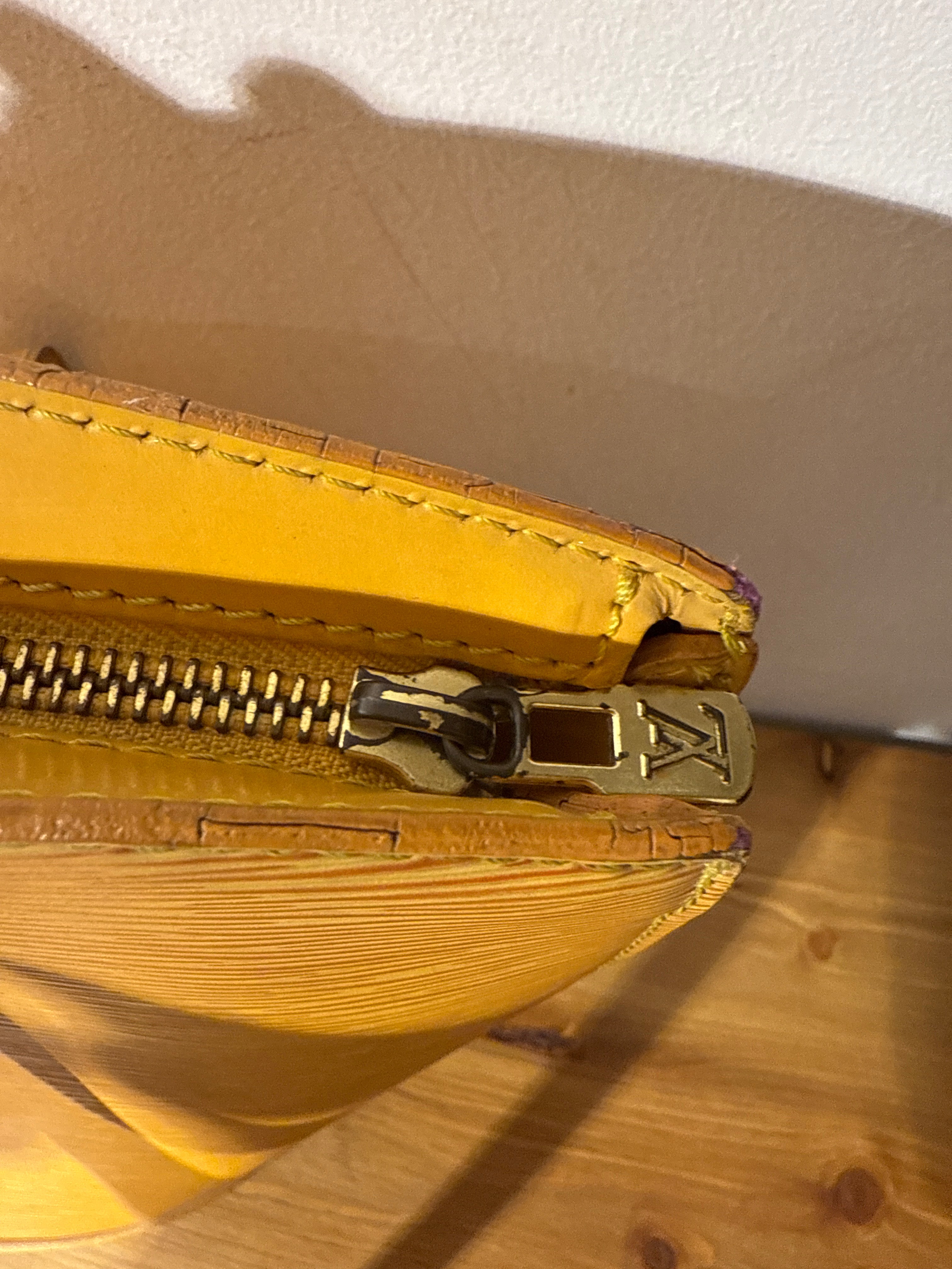 Louis Vuitton Epi Saint Jacques Shopping Yellow