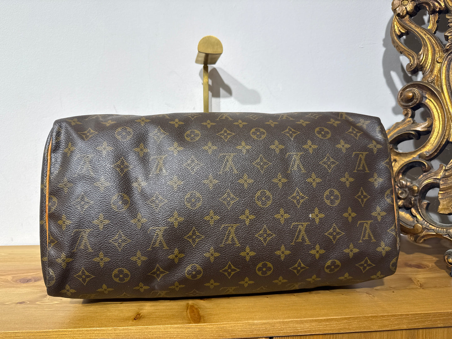 Louis Vuitton Speedy 40 Monogram