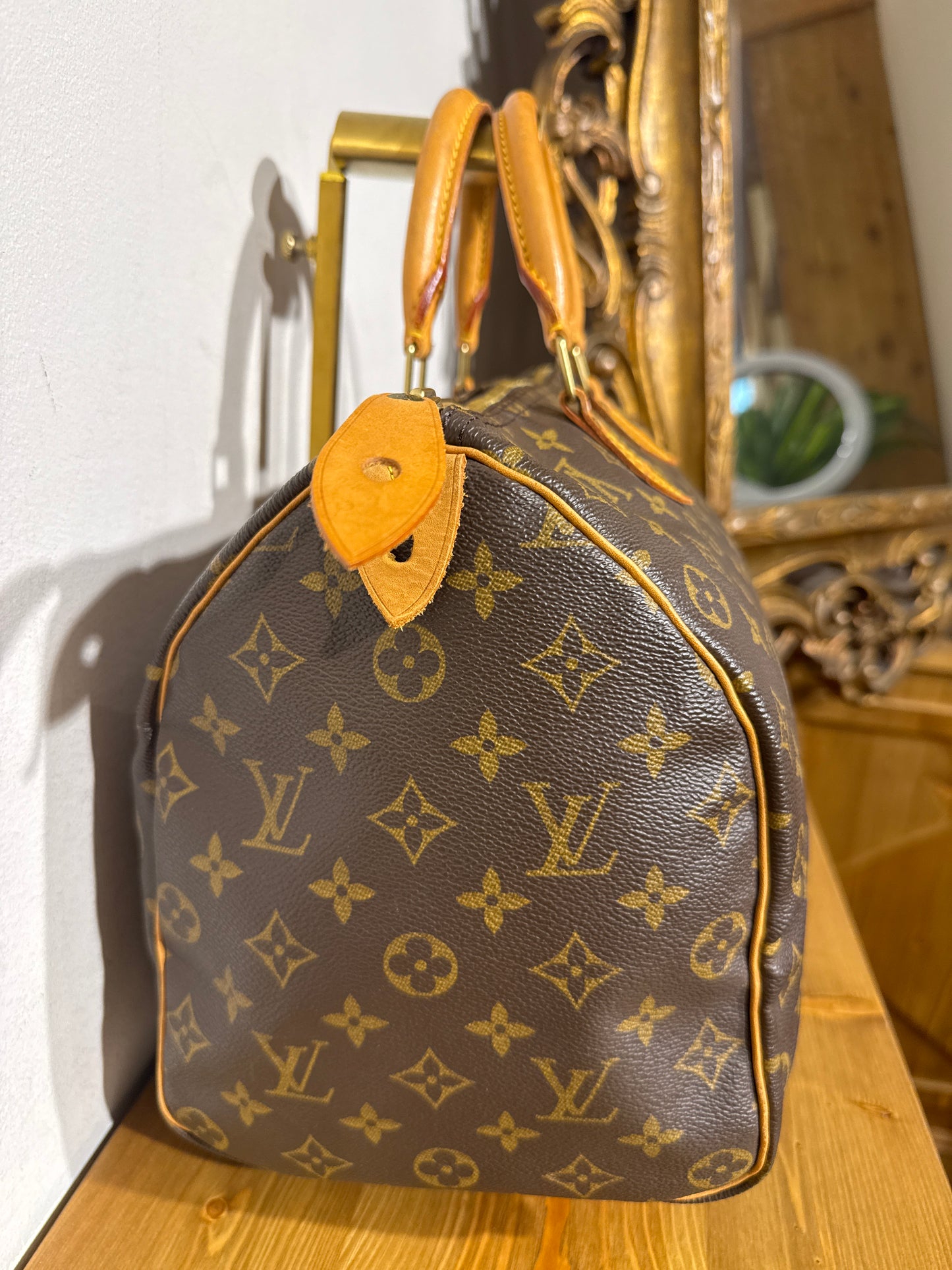 Louis Vuitton Speedy 35 Monogram
