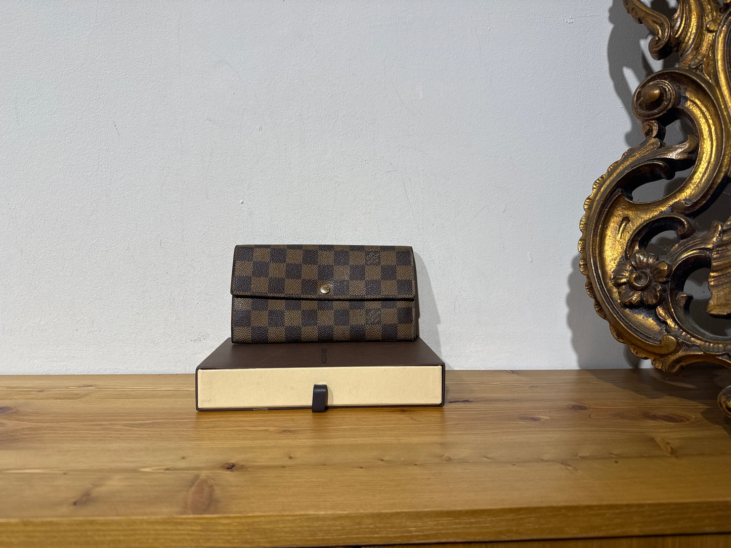 Louis Vuitton Sarah Purse Wallet