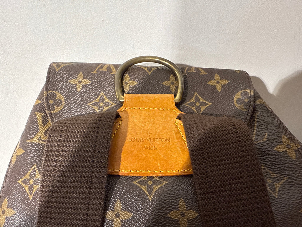 Louis Vuitton Montsouirs GM