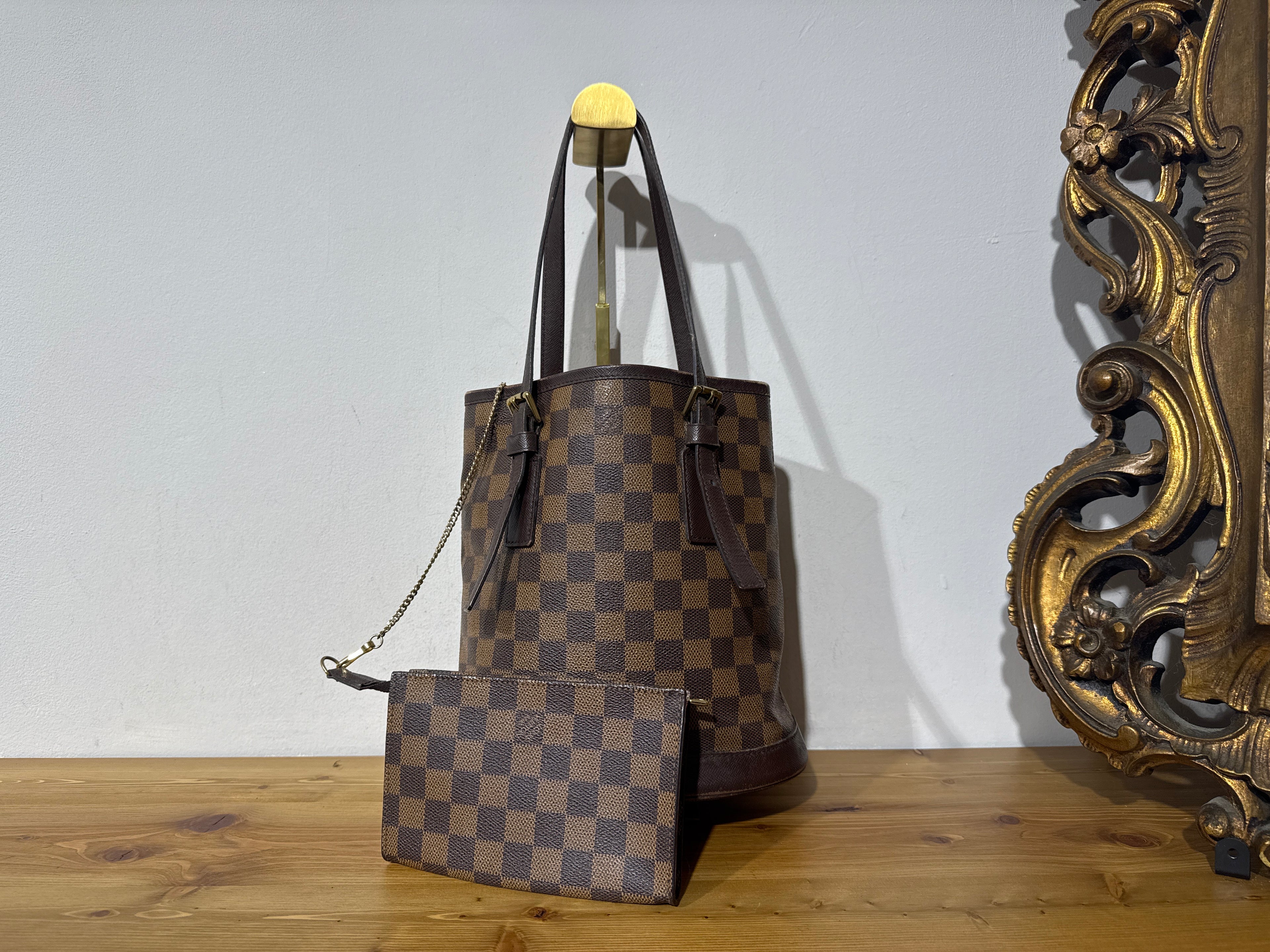 Louis Vuitton Marais Damier