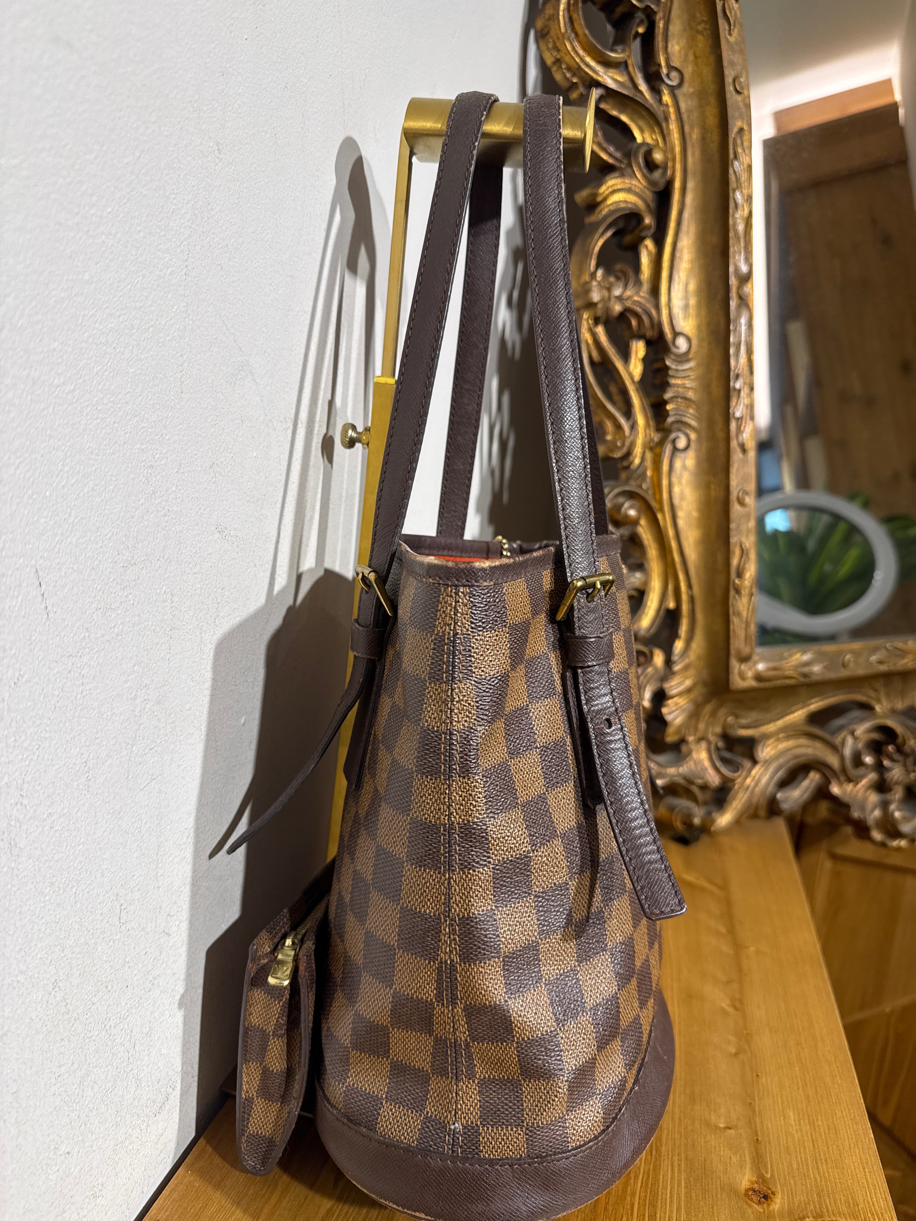 Louis Vuitton Marais Damier