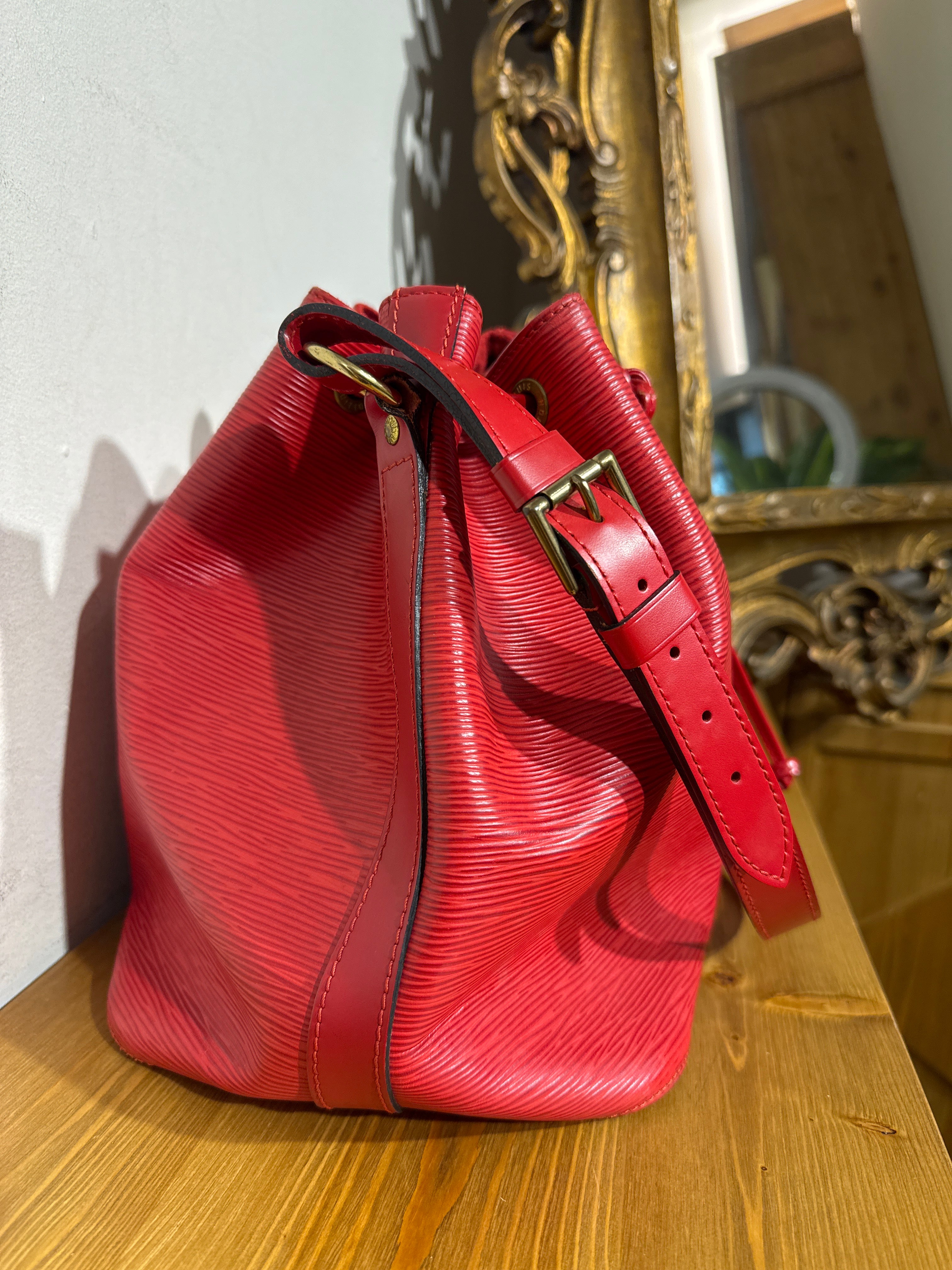 Louis Vuitton Epi Petit Noe red