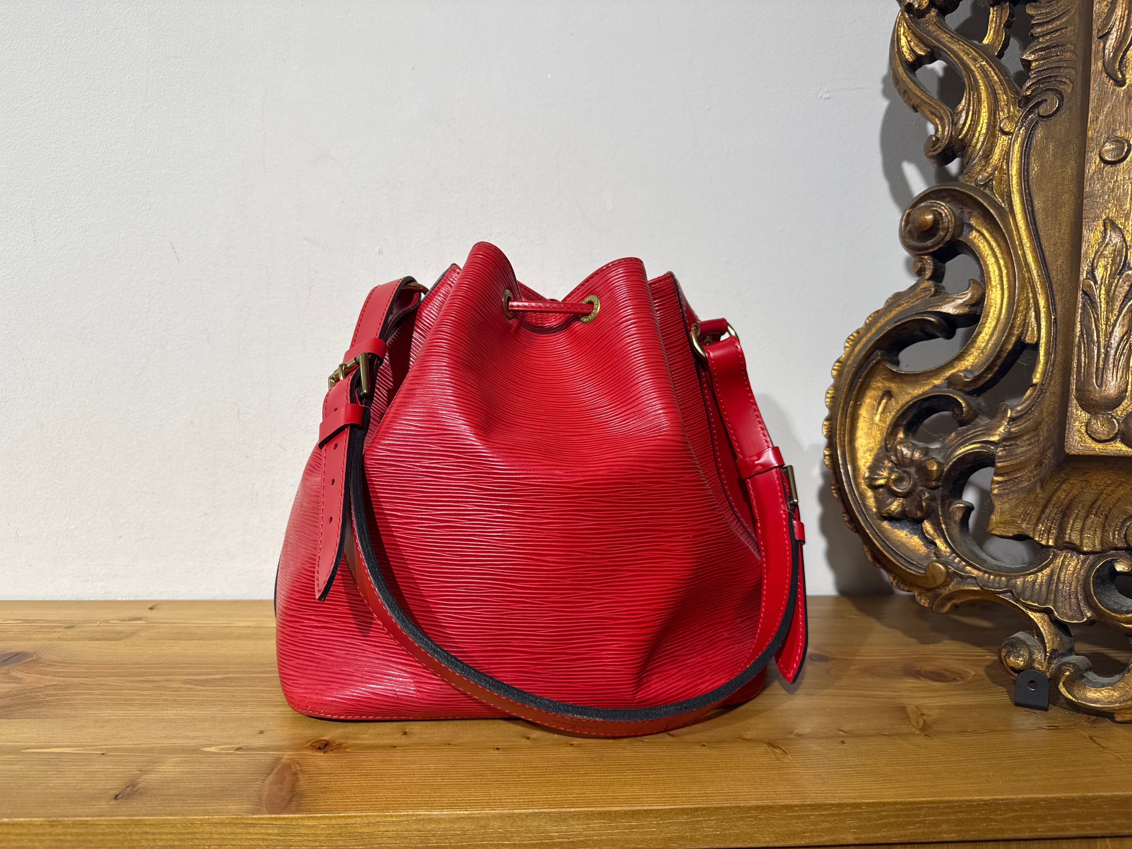 Louis Vuitton Epi Petit Noe red