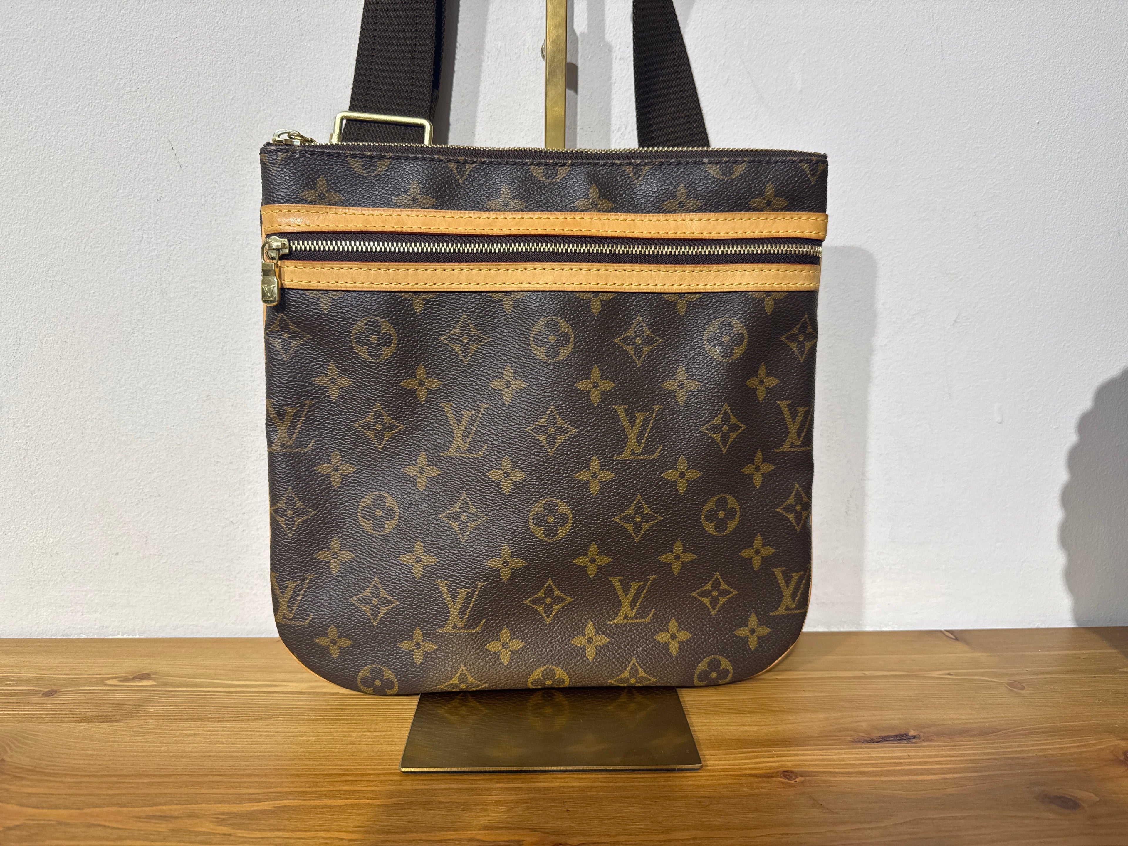 Louis Vuitton Bosphore Pochette