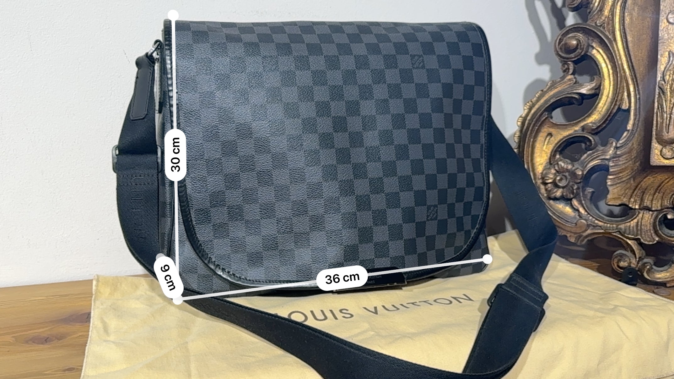 Louis Vuitton Messenger Damier