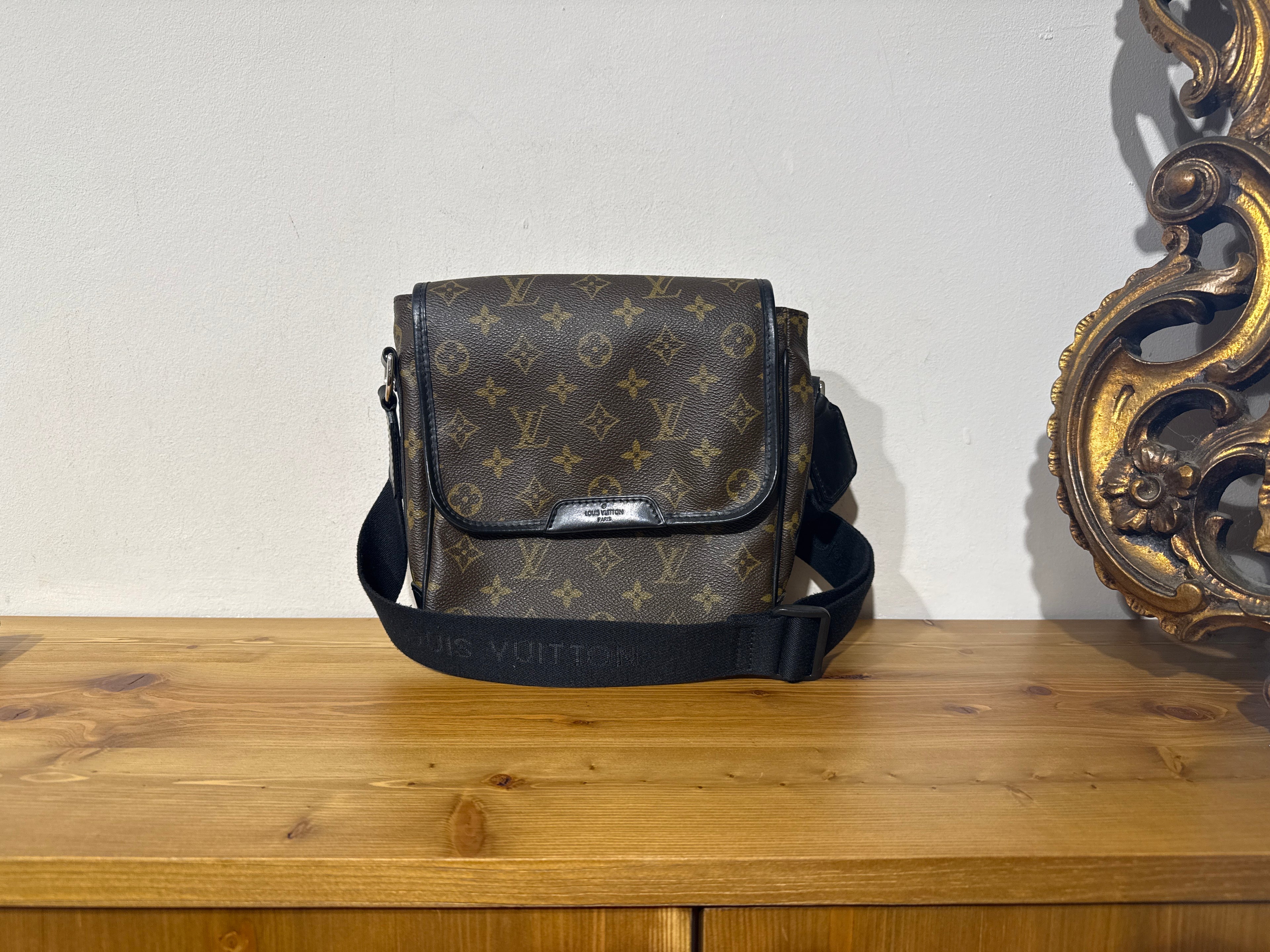 Louis Vuitton Bus PM