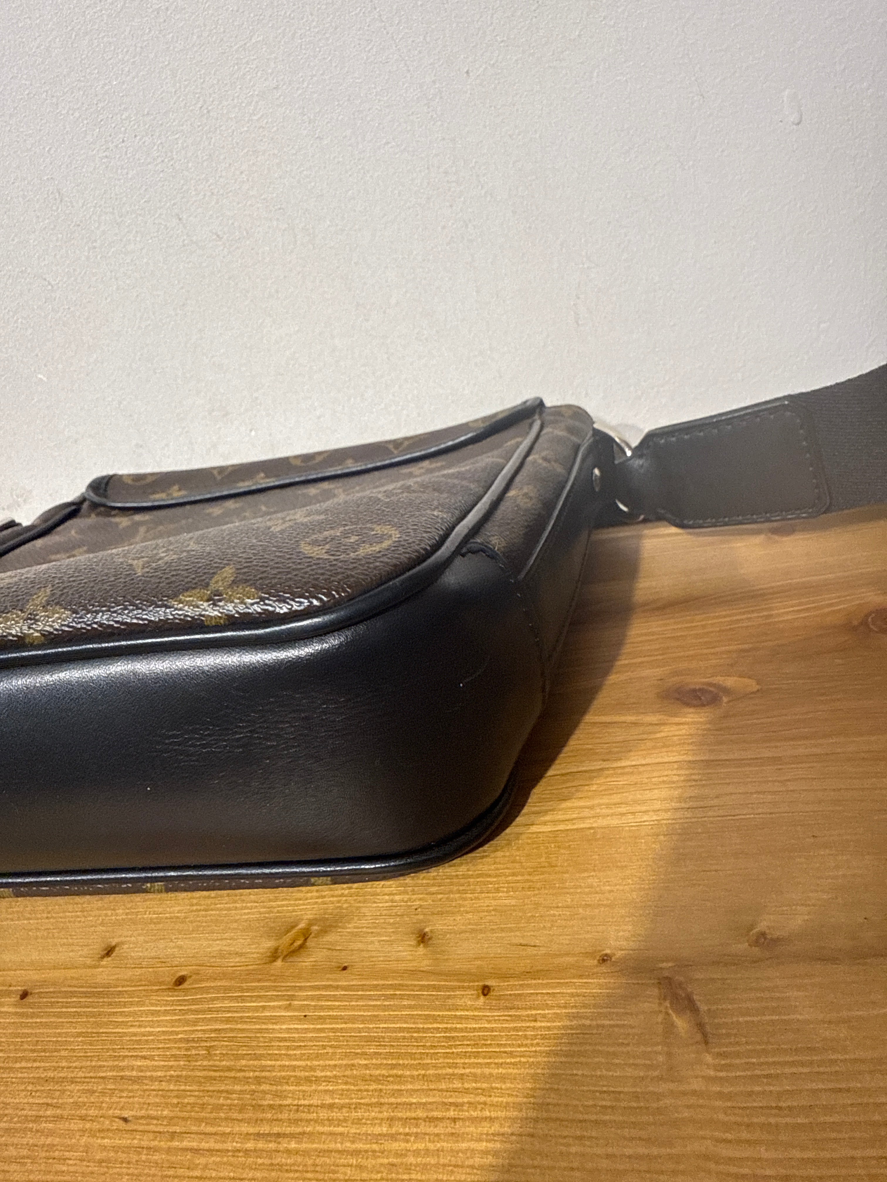 Louis Vuitton Bus PM