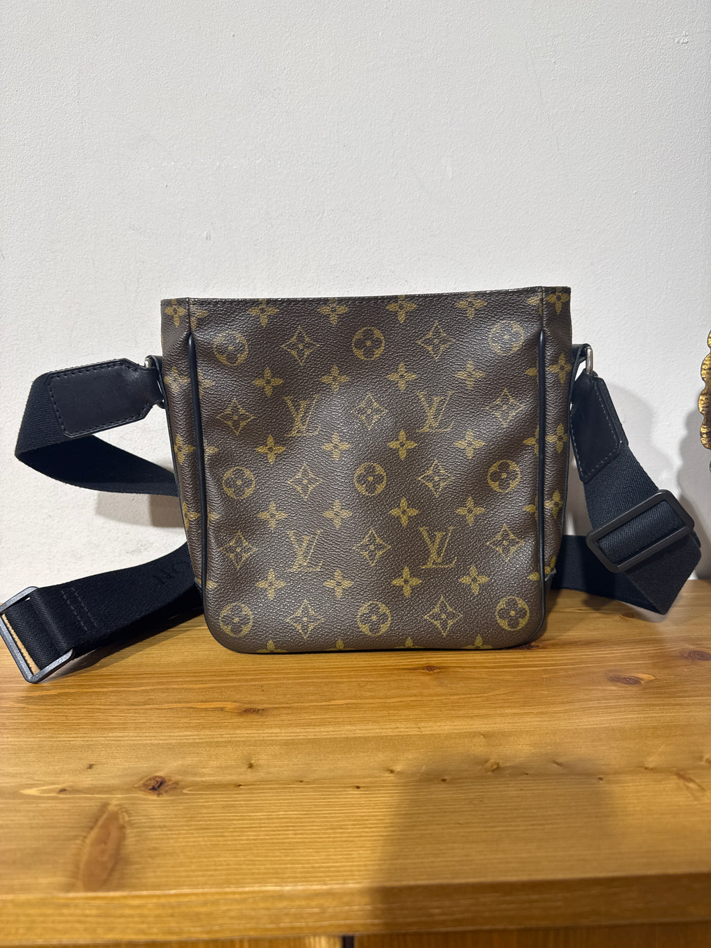 Louis Vuitton Bus PM