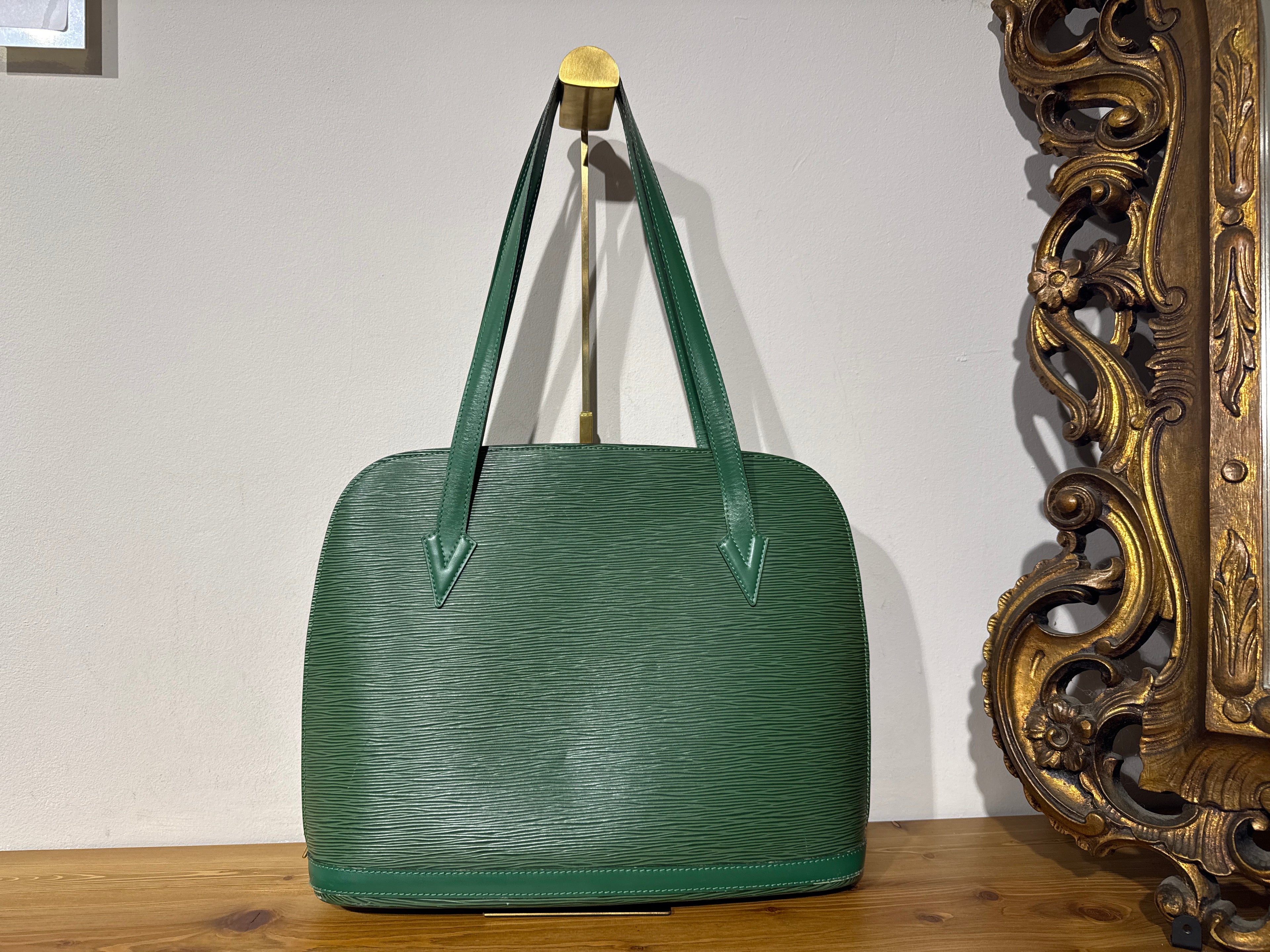 Louis Vuitton Borneo Epi Green