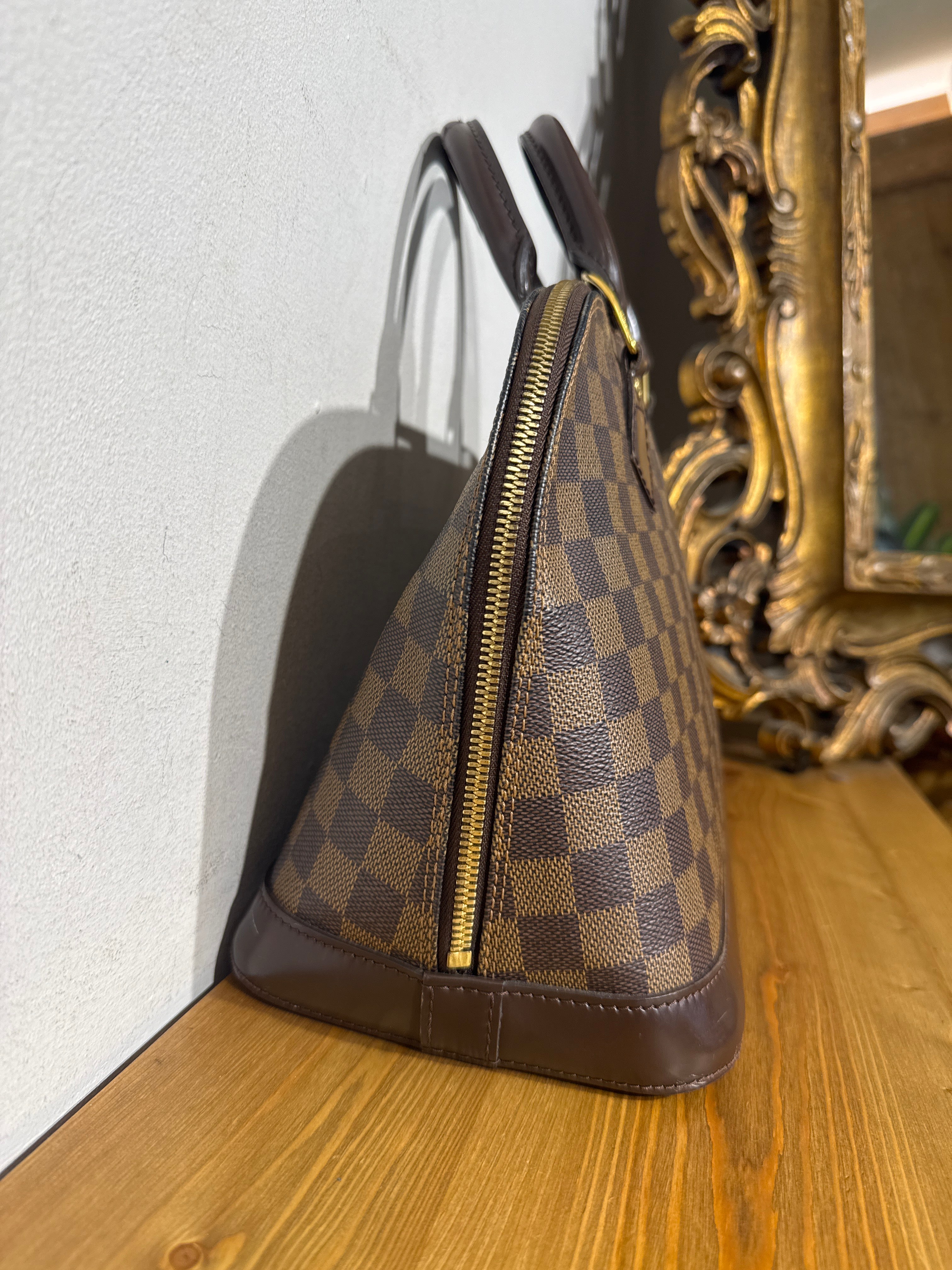 Louis Vuitton Alma Damier