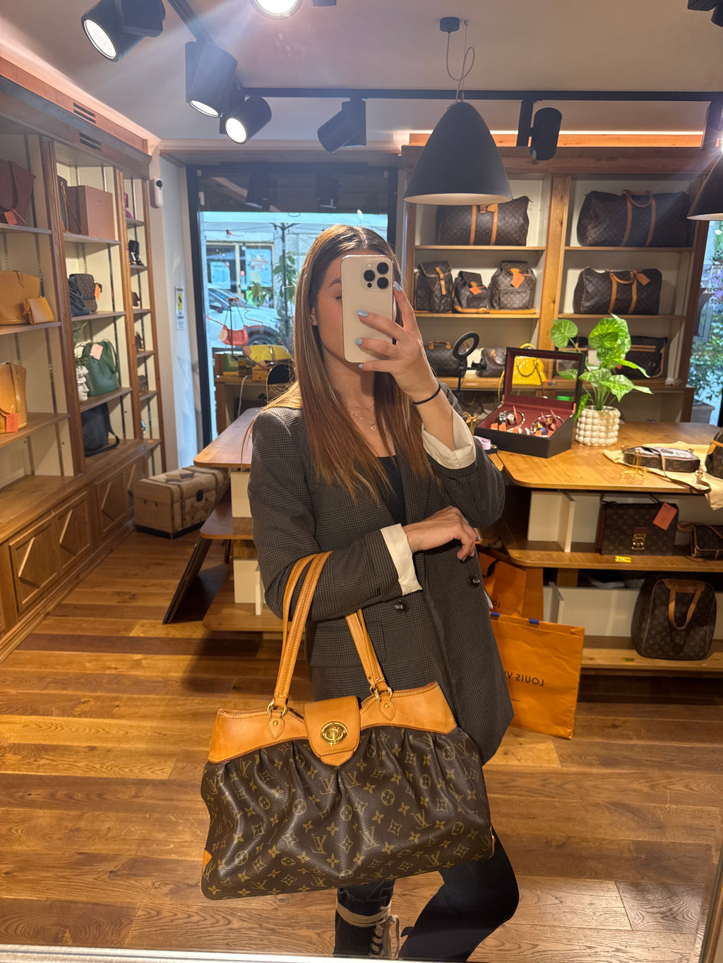 Louis Vuitton Boetie