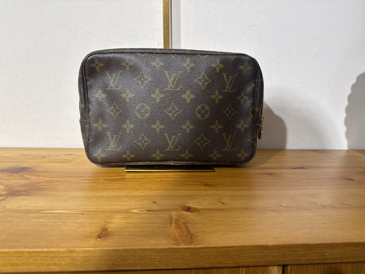 Louis Vuitton Trousse Monogram