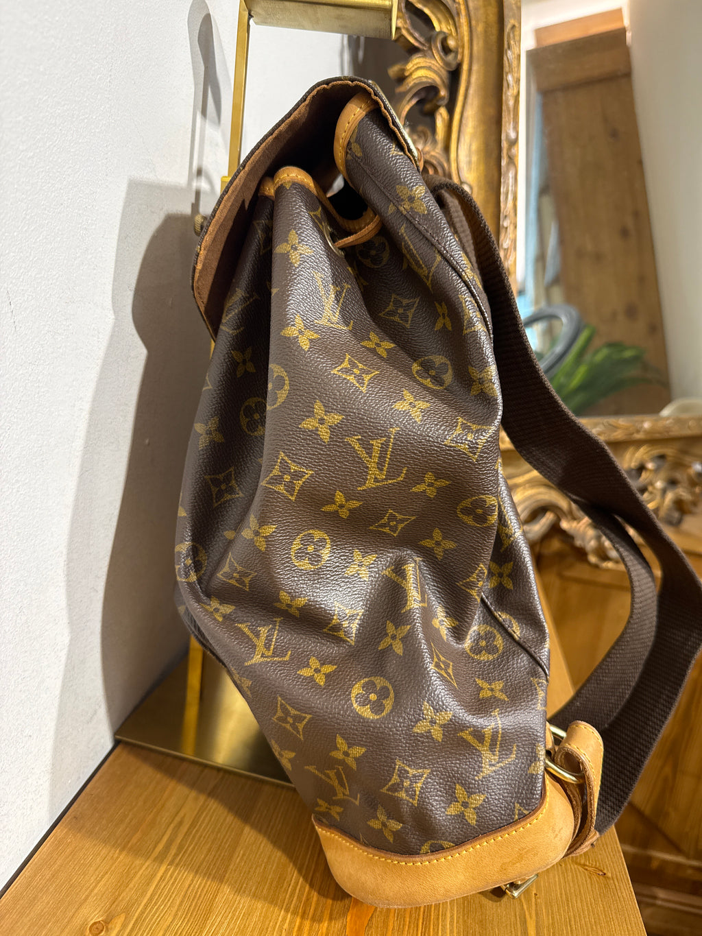 Louis Vuitton Montsouris GM