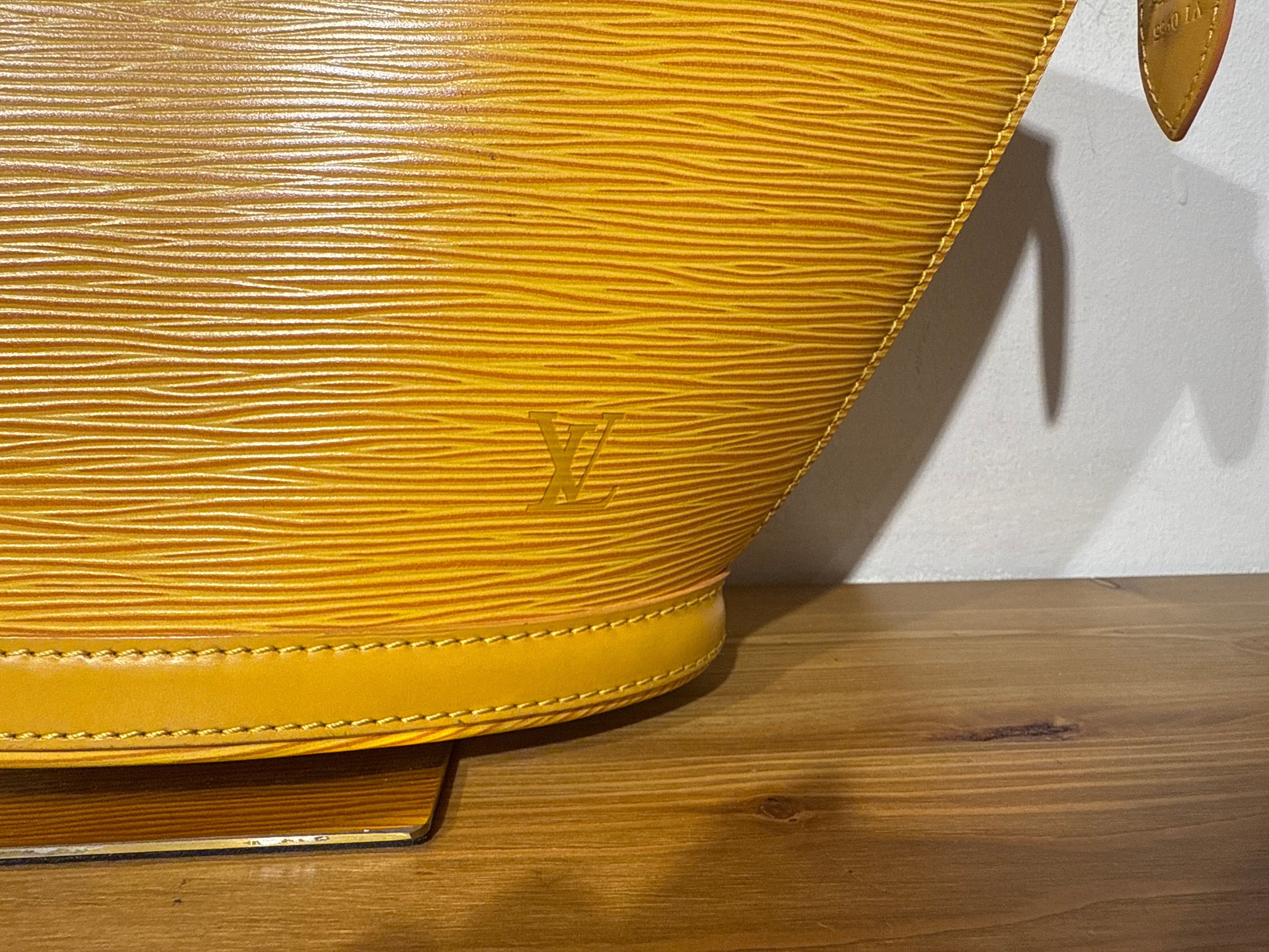 Louis Vuitton Epi Saint Jacques yellow