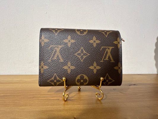 Louis Vuitton Portefeiulle Flower