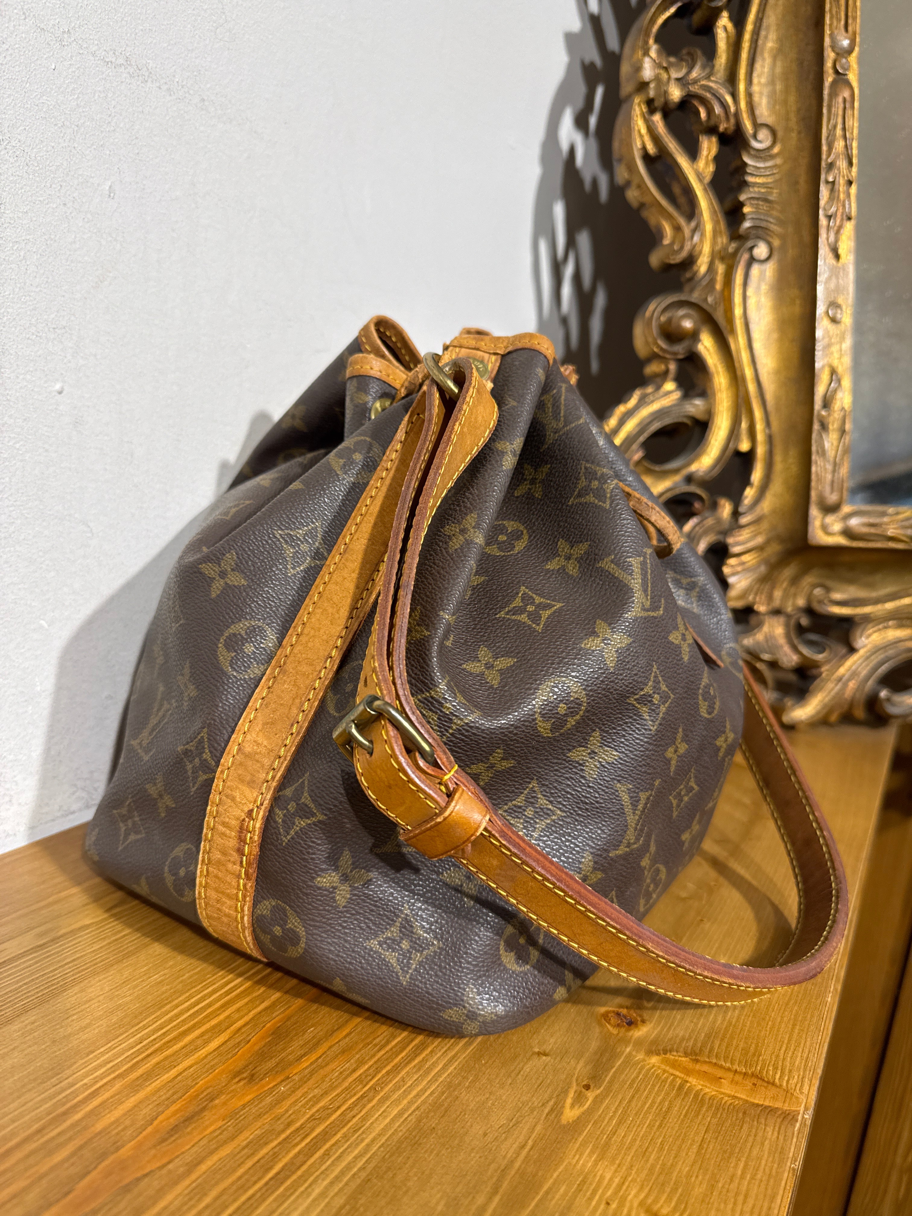 Louis Vuitton Petit Noe Monogram