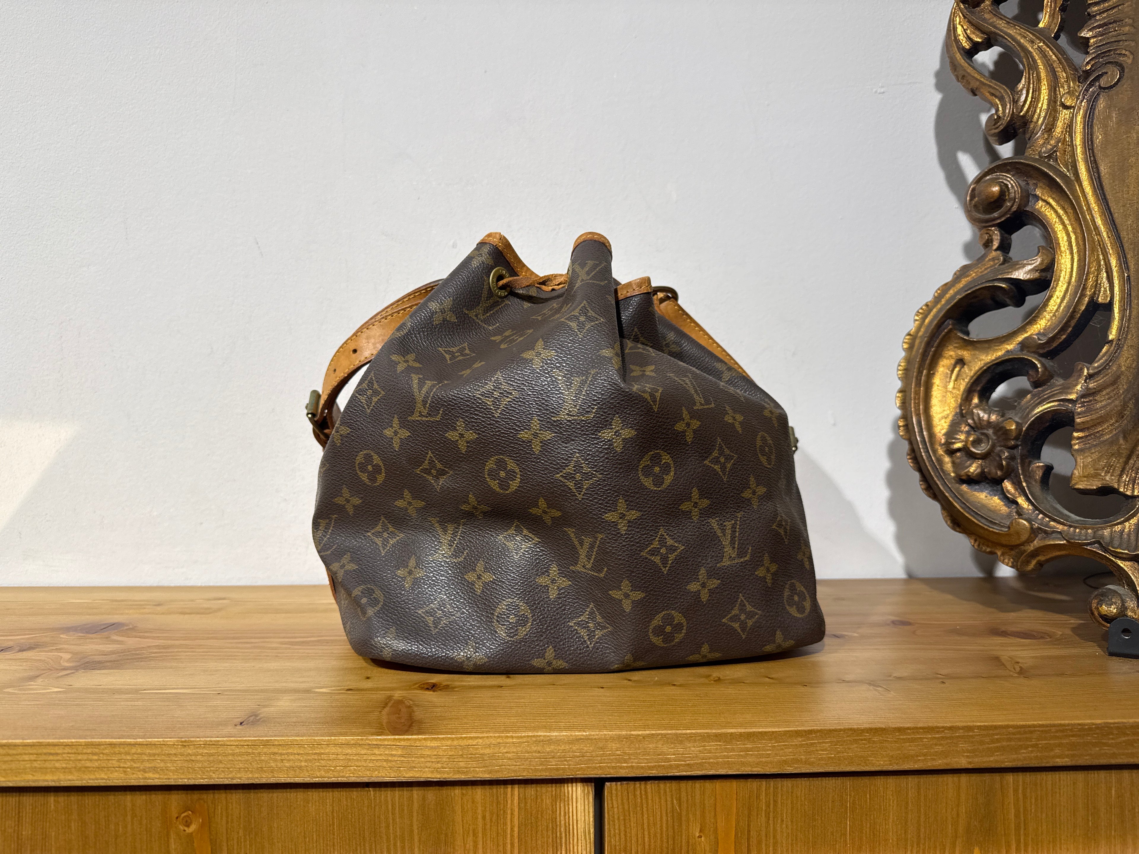 Louis Vuitton Petit Noe Monogram