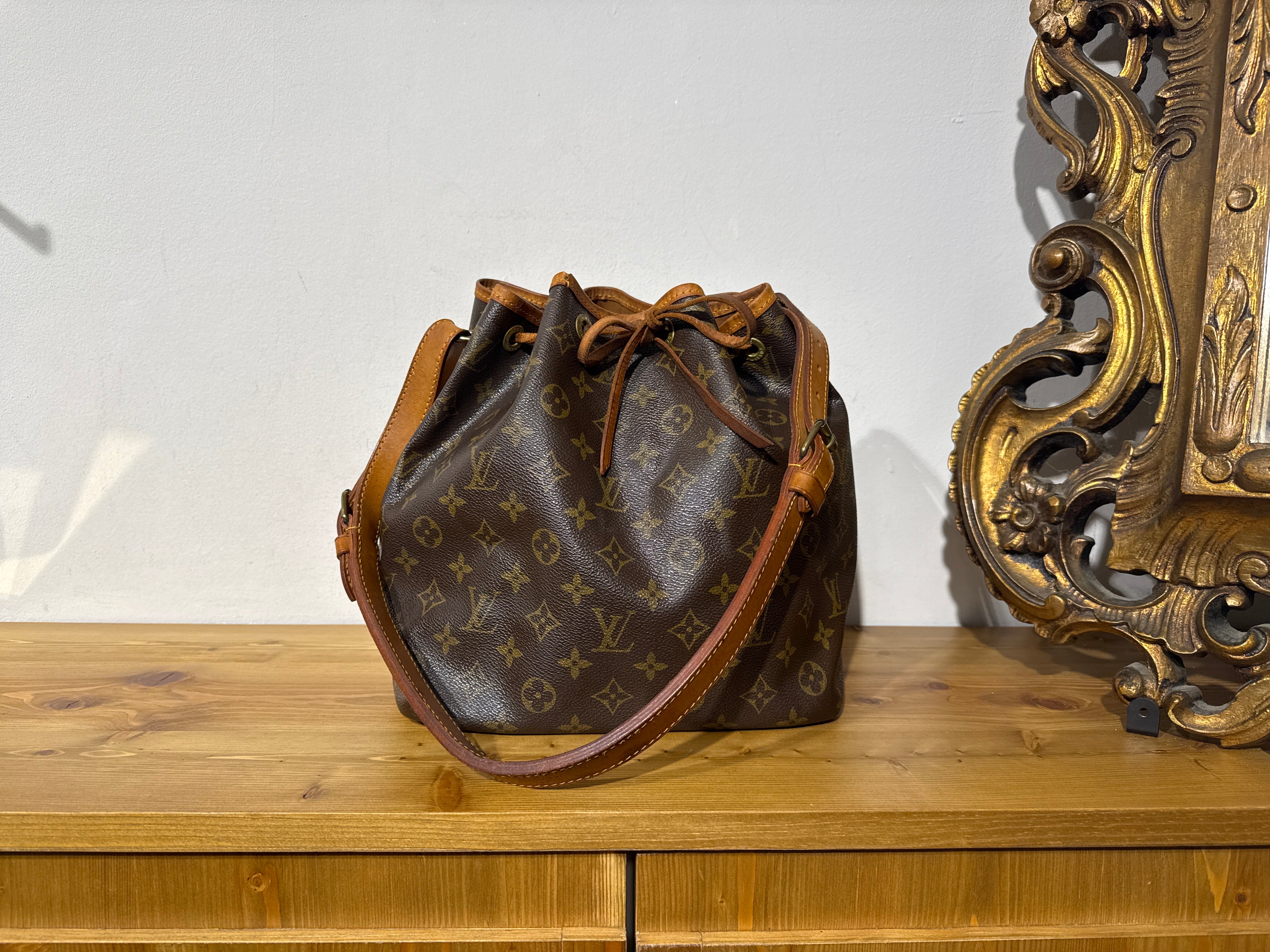 Louis Vuitton Petit Noe Monogram