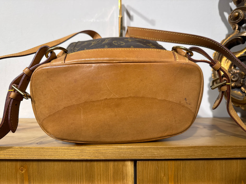 Louis Vuitton Montsouris MM