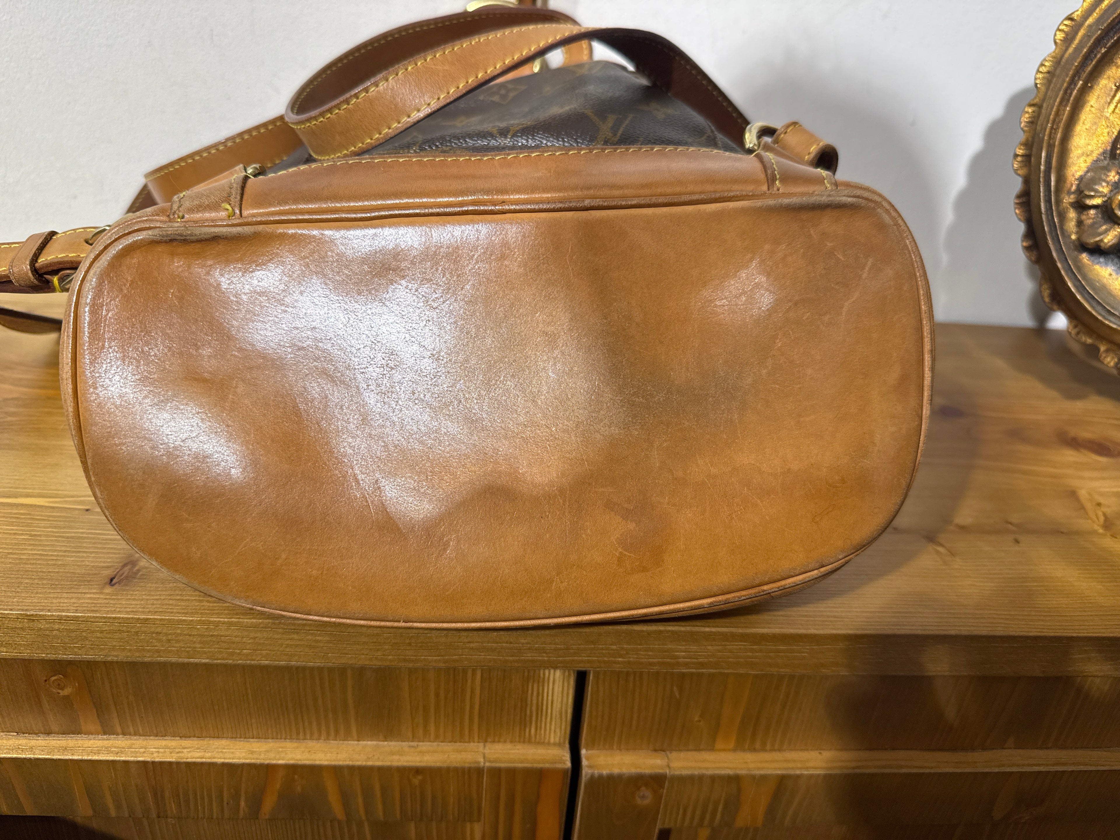 Louis Vuitton Montsouirs MM