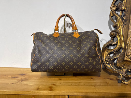 Louis Vuitton Speedy 35 Monogram