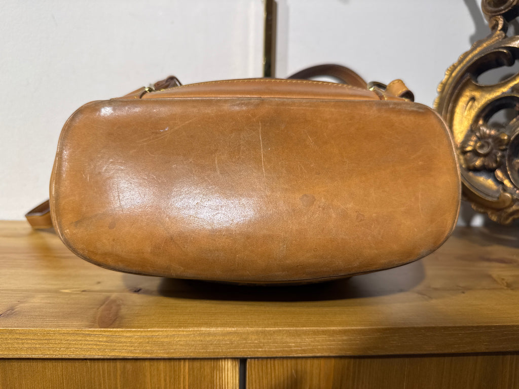 Louis Vuitton Montsouirs MM