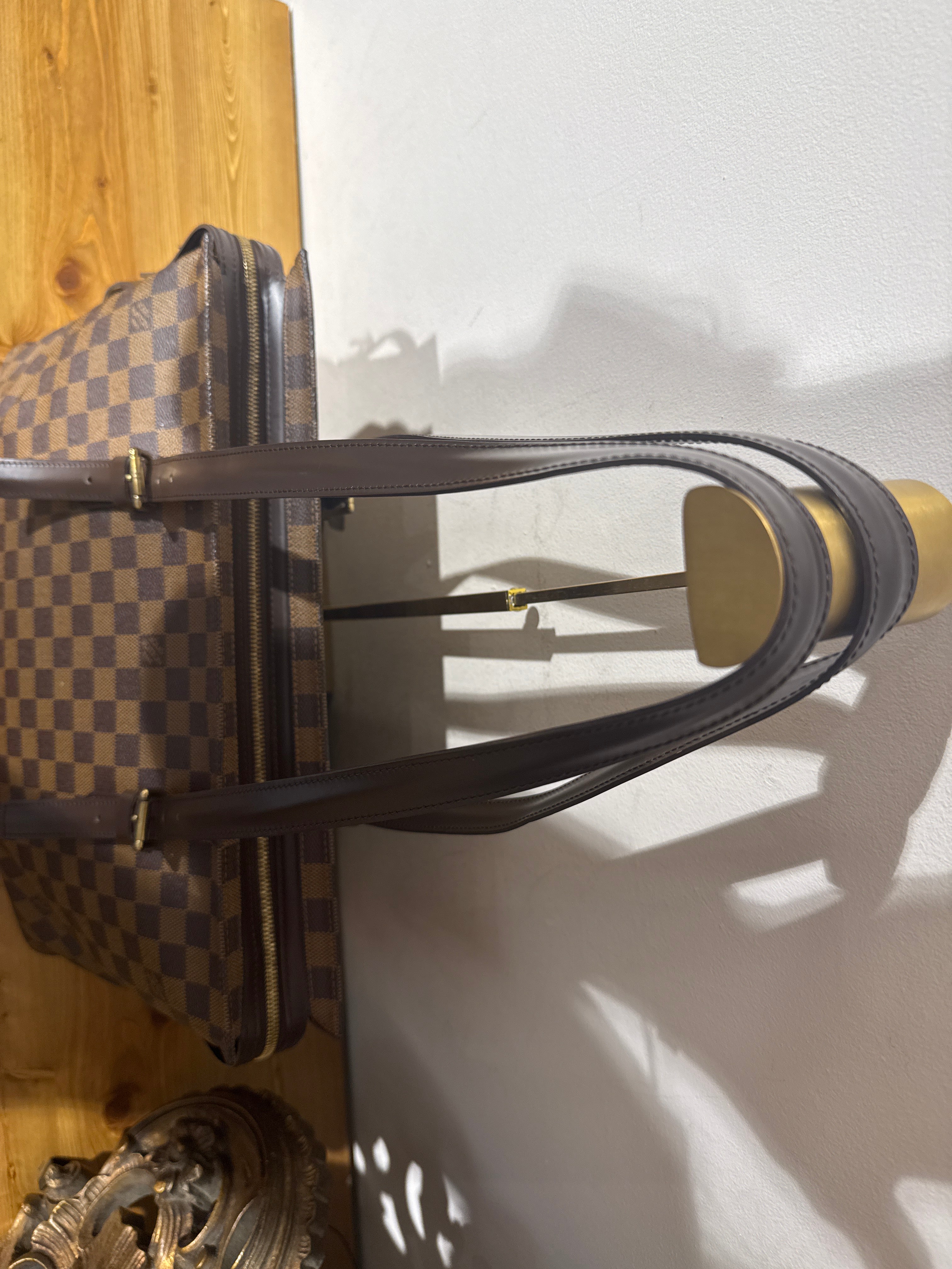Louis Vuitton Chelsea
