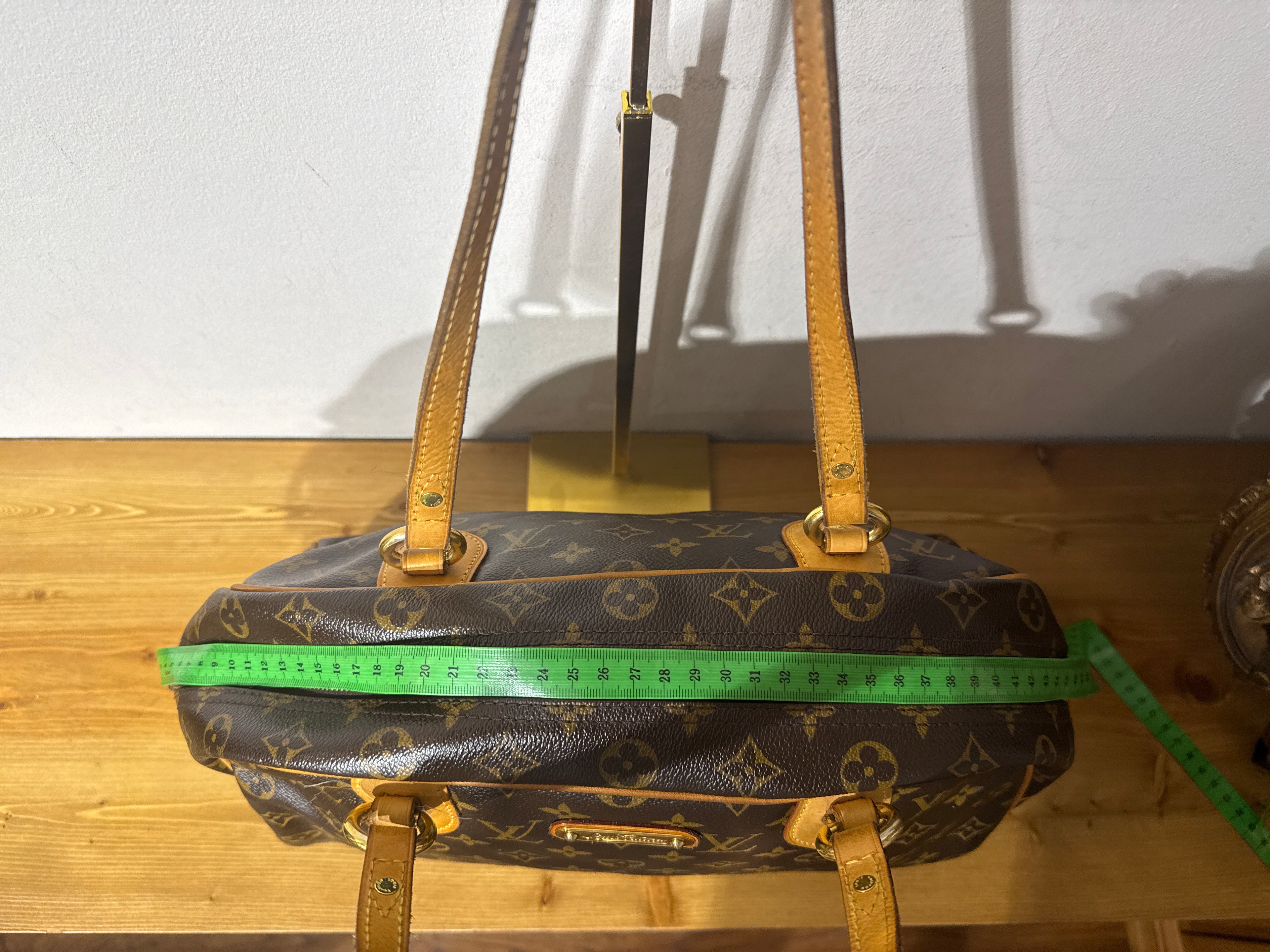 Louis Vuitton Montorgueil