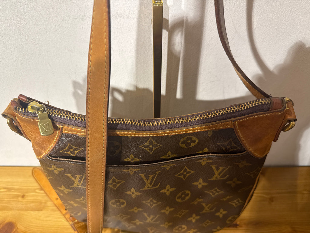 Louis Vuitton Odeon PM
