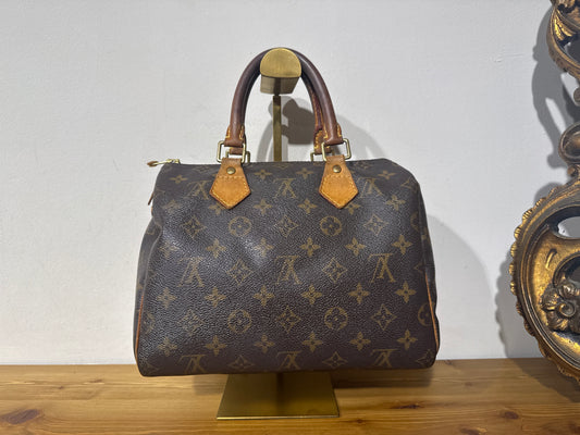 Louis Vuitton Speedy 25 Monogram