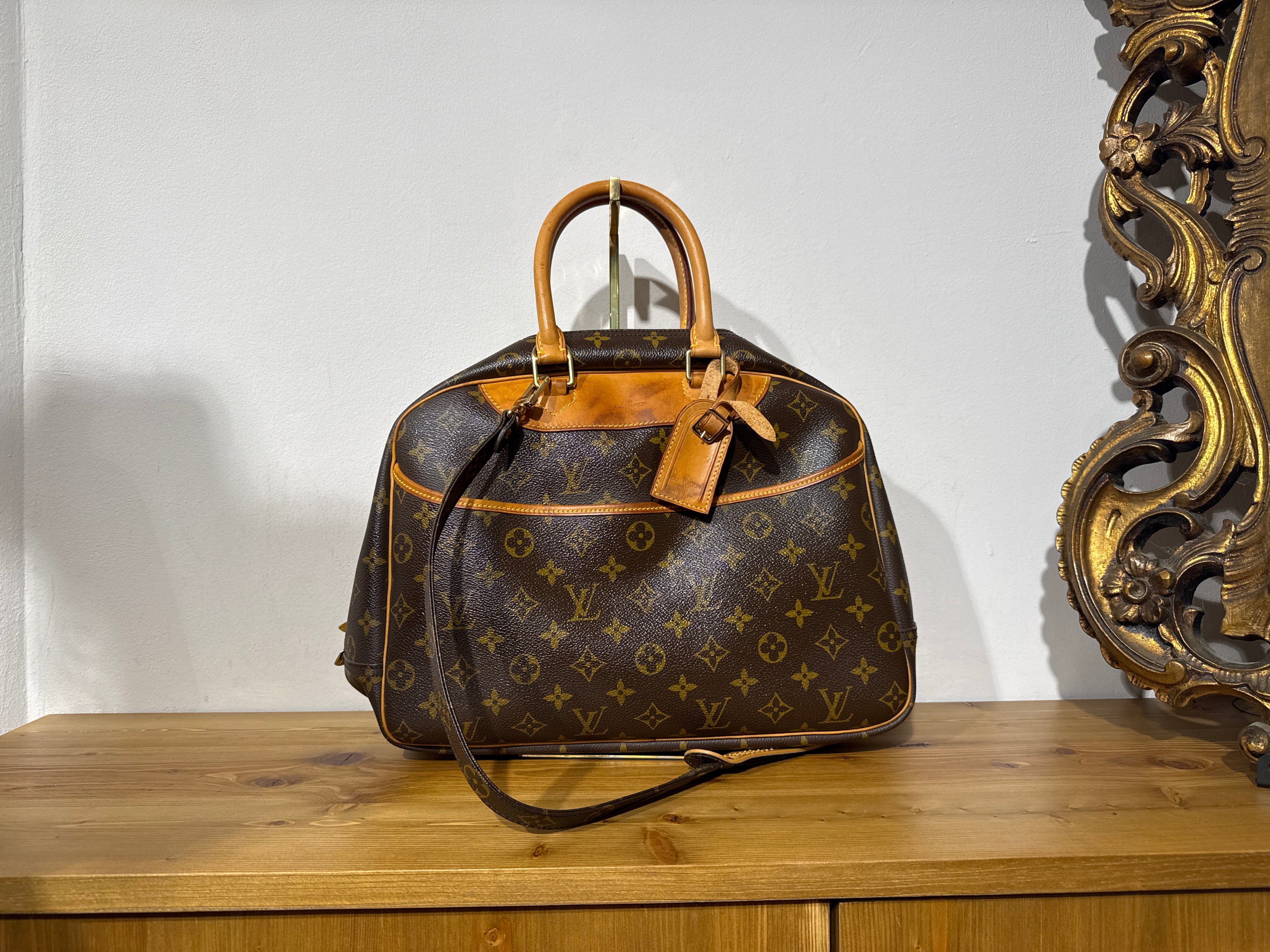 Louis Vuitton Deauville