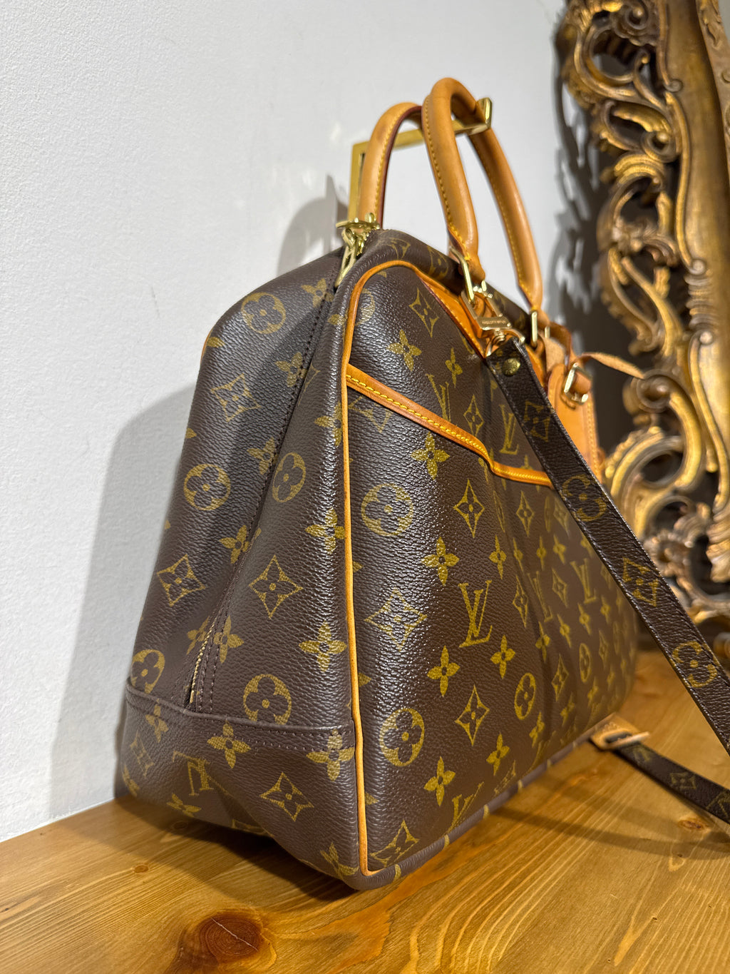 Louis Vuitton Deauville