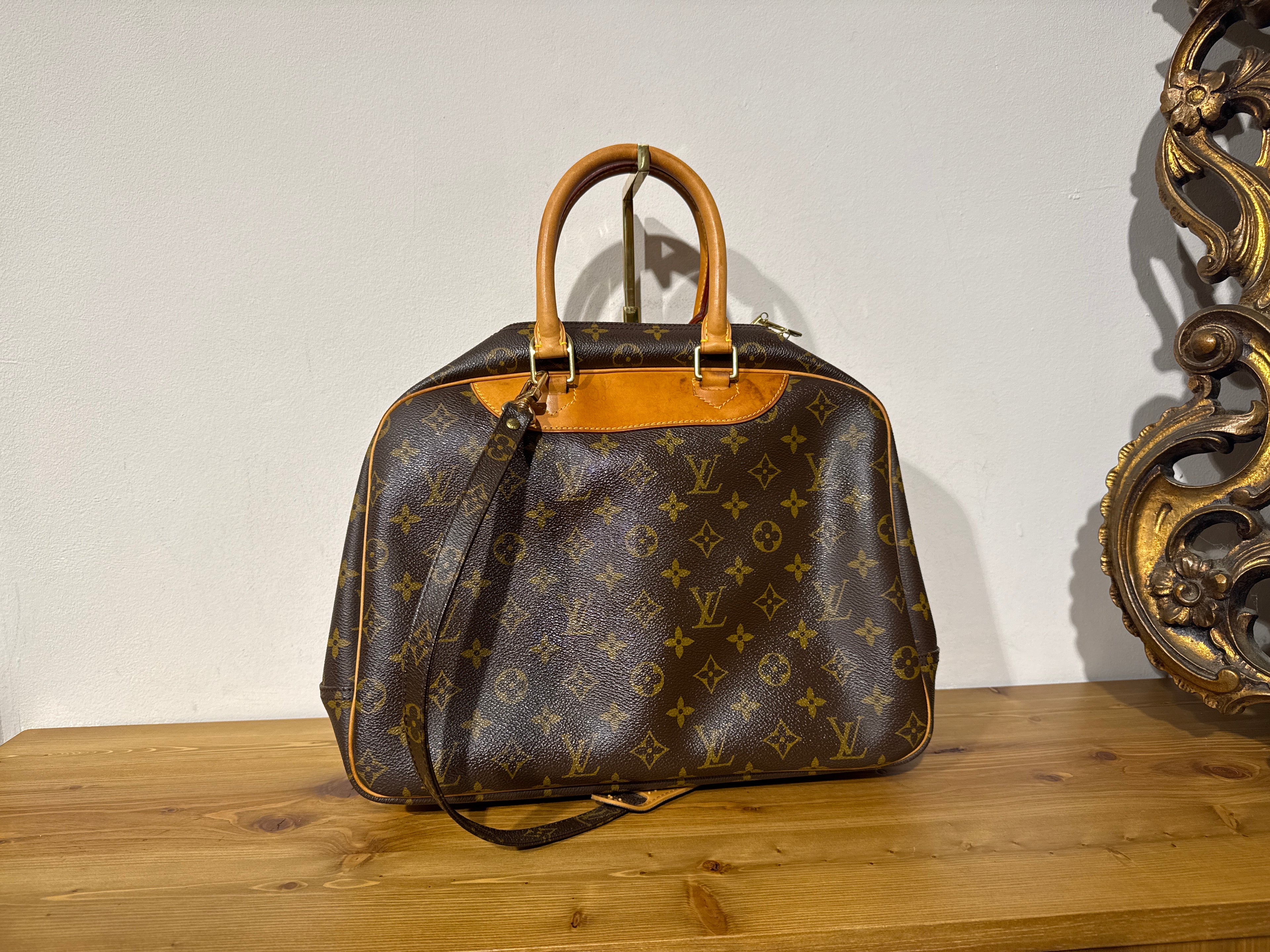 Louis Vuitton Deauville