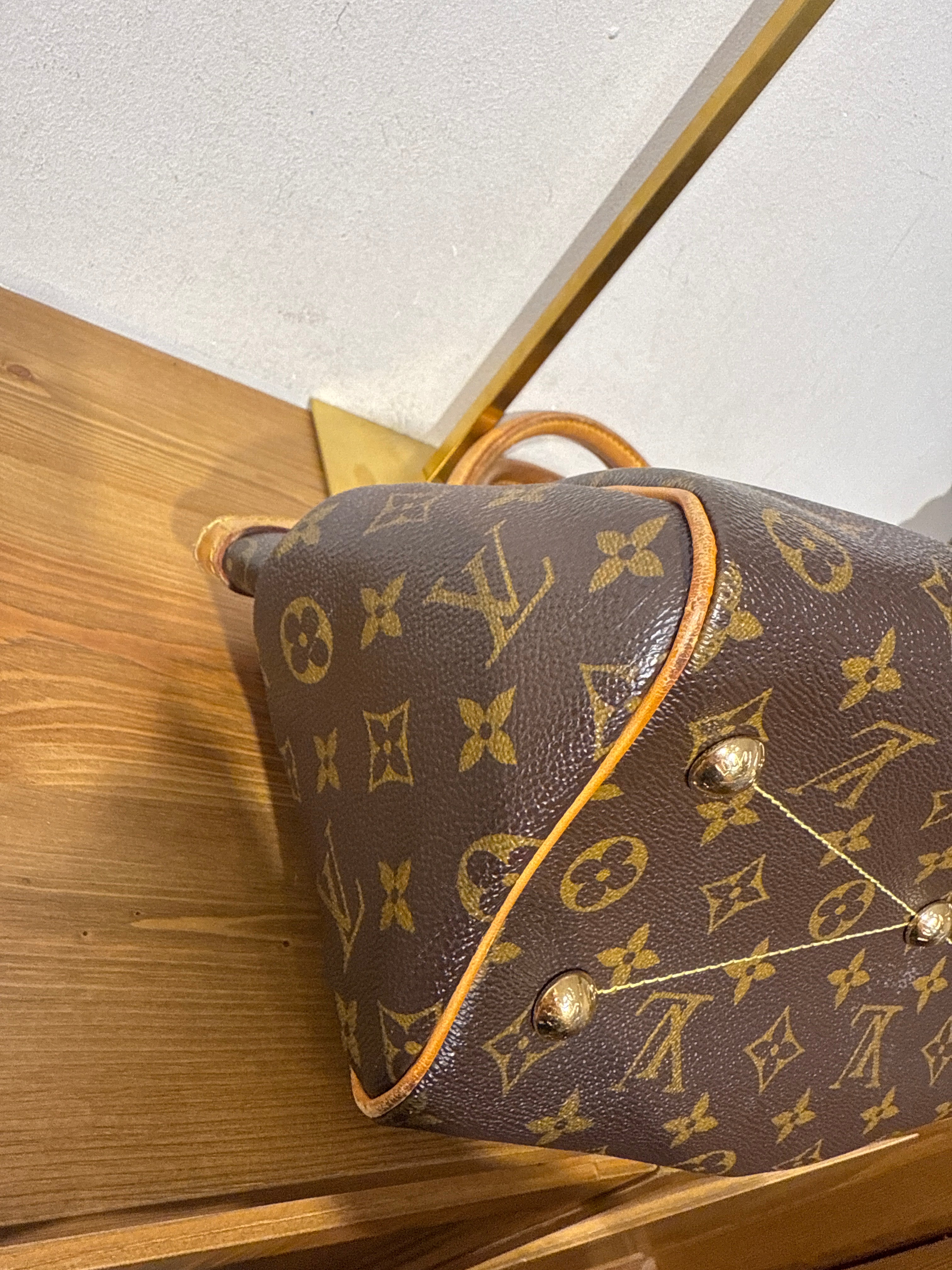 Louis Vuitton Tivoli PM