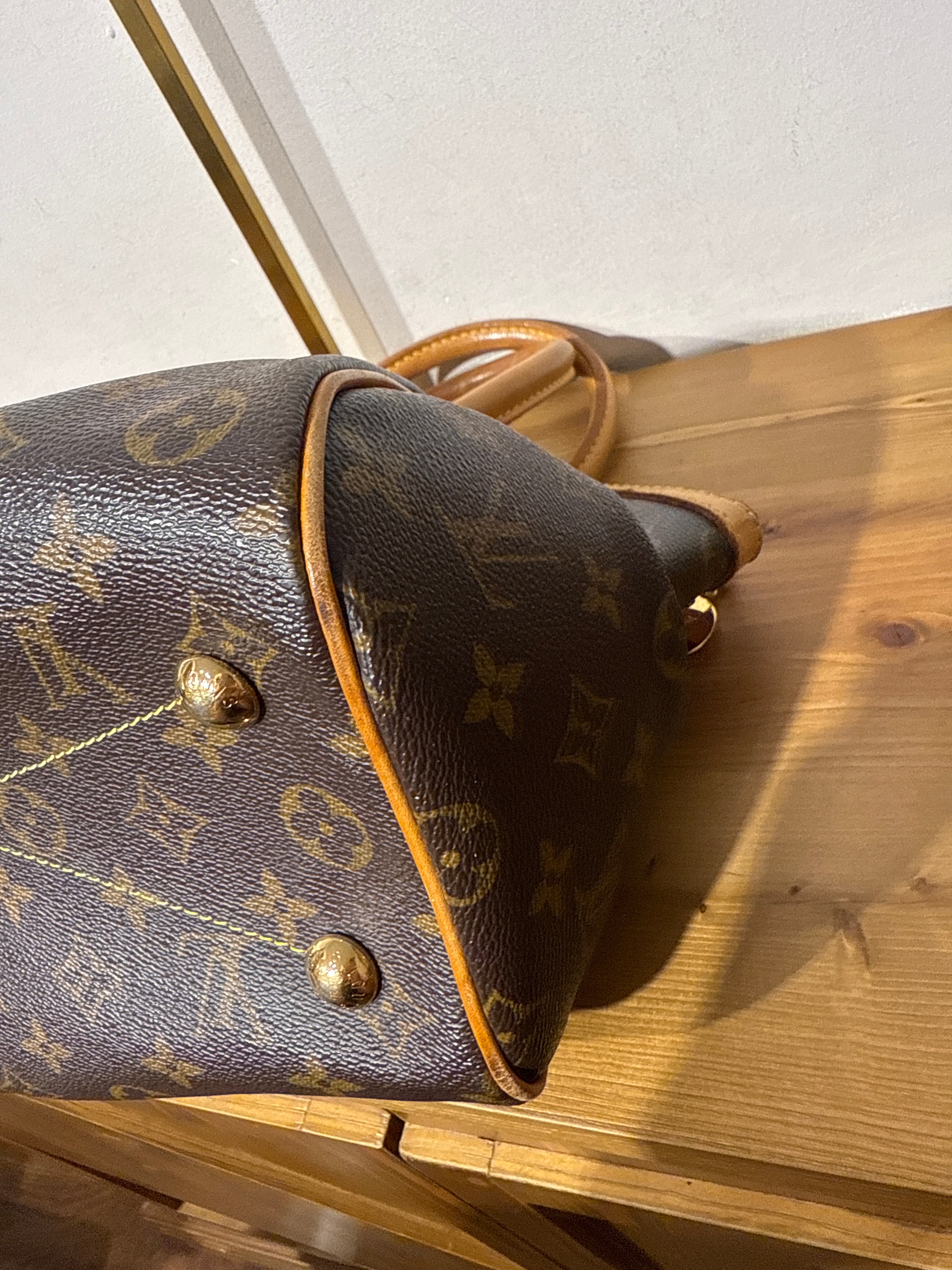 Louis Vuitton Tivoli PM
