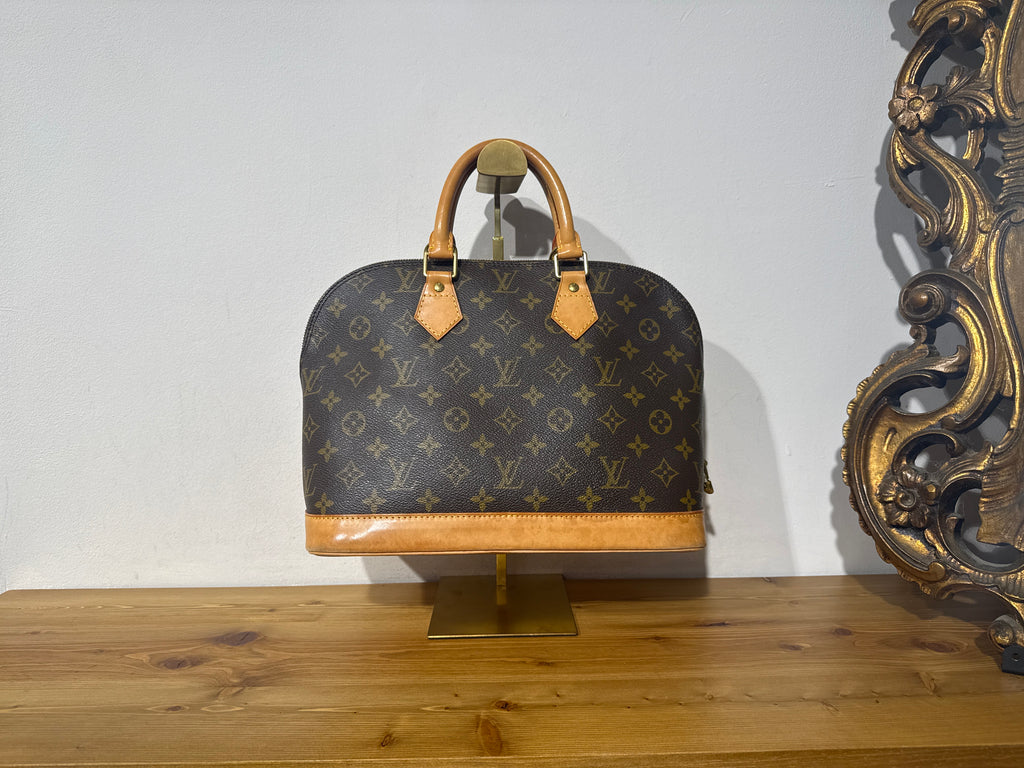 Louis Vuitton Alma Monogram