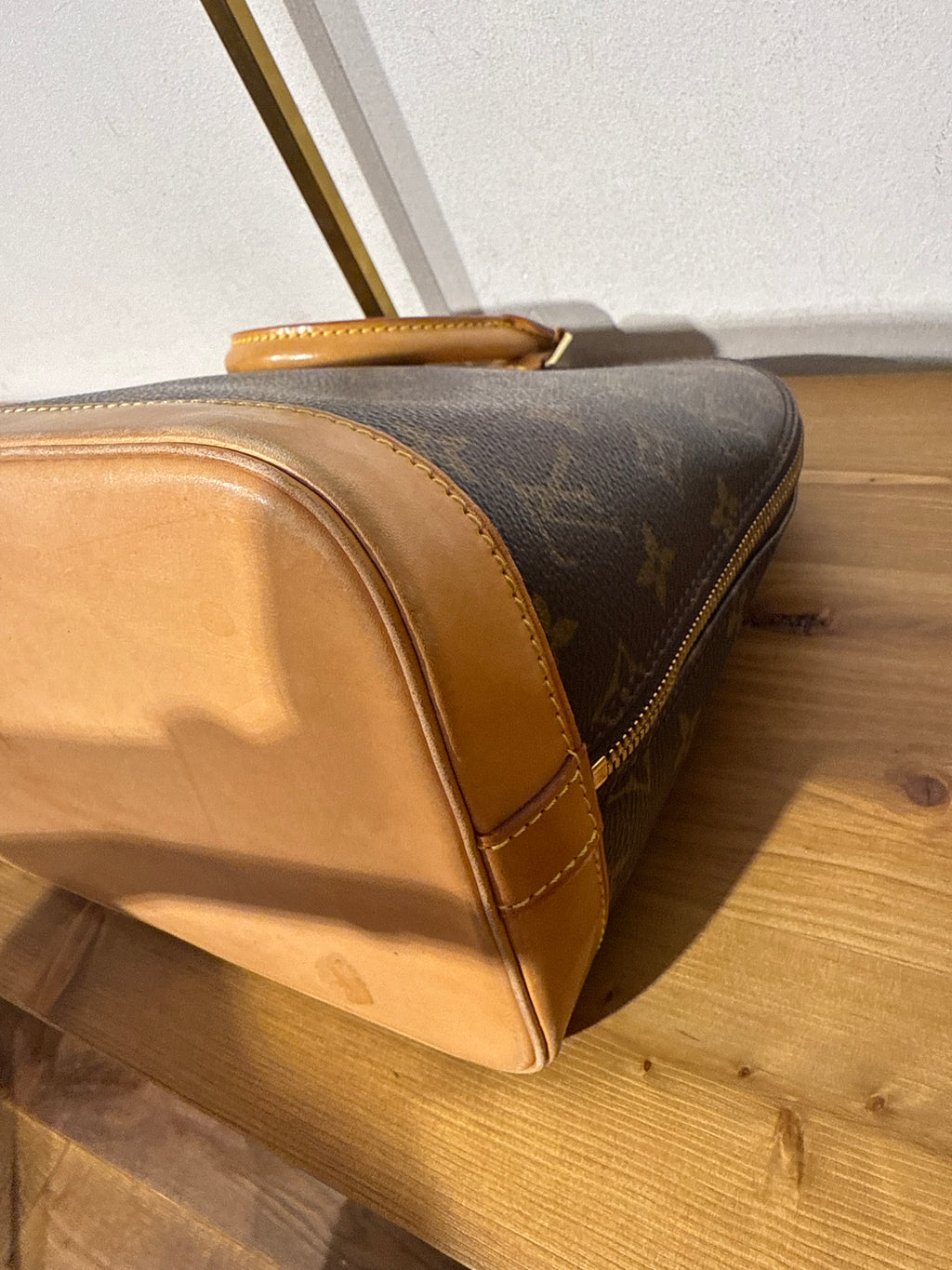 Louis Vuitton Alma Monogram