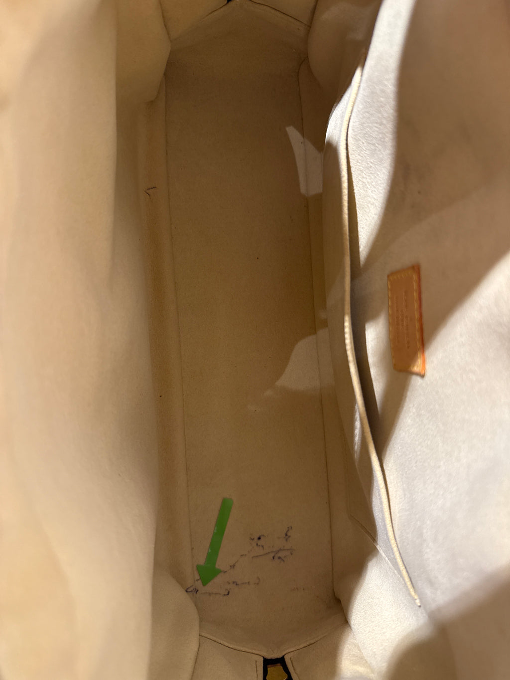 Louis Vuitton Manhattan GM