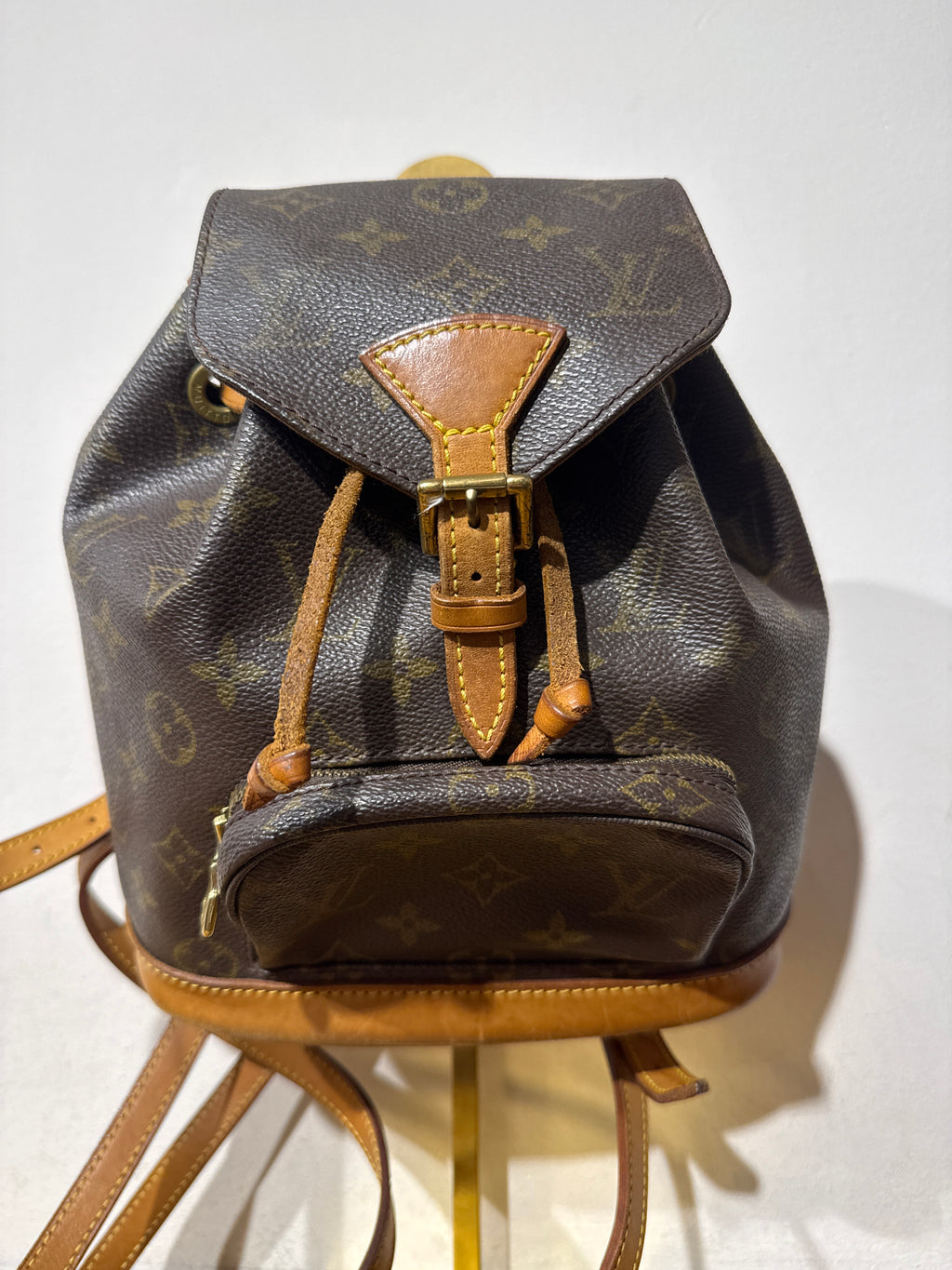 Louis Vuitton Mini Montsouris