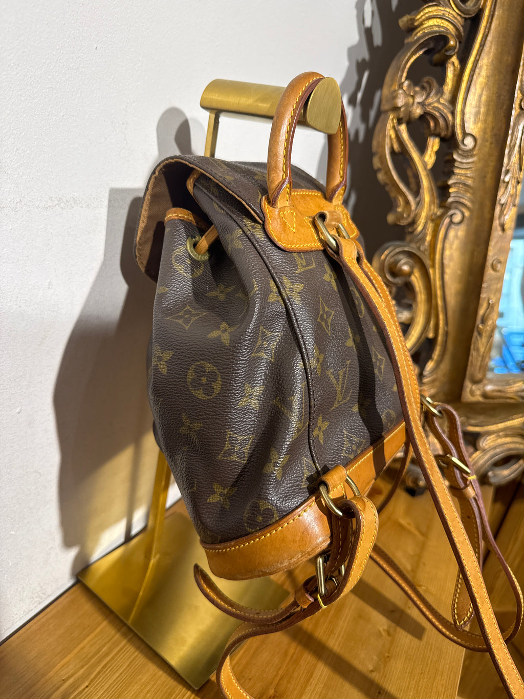 Louis Vuitton Mini Montsouris