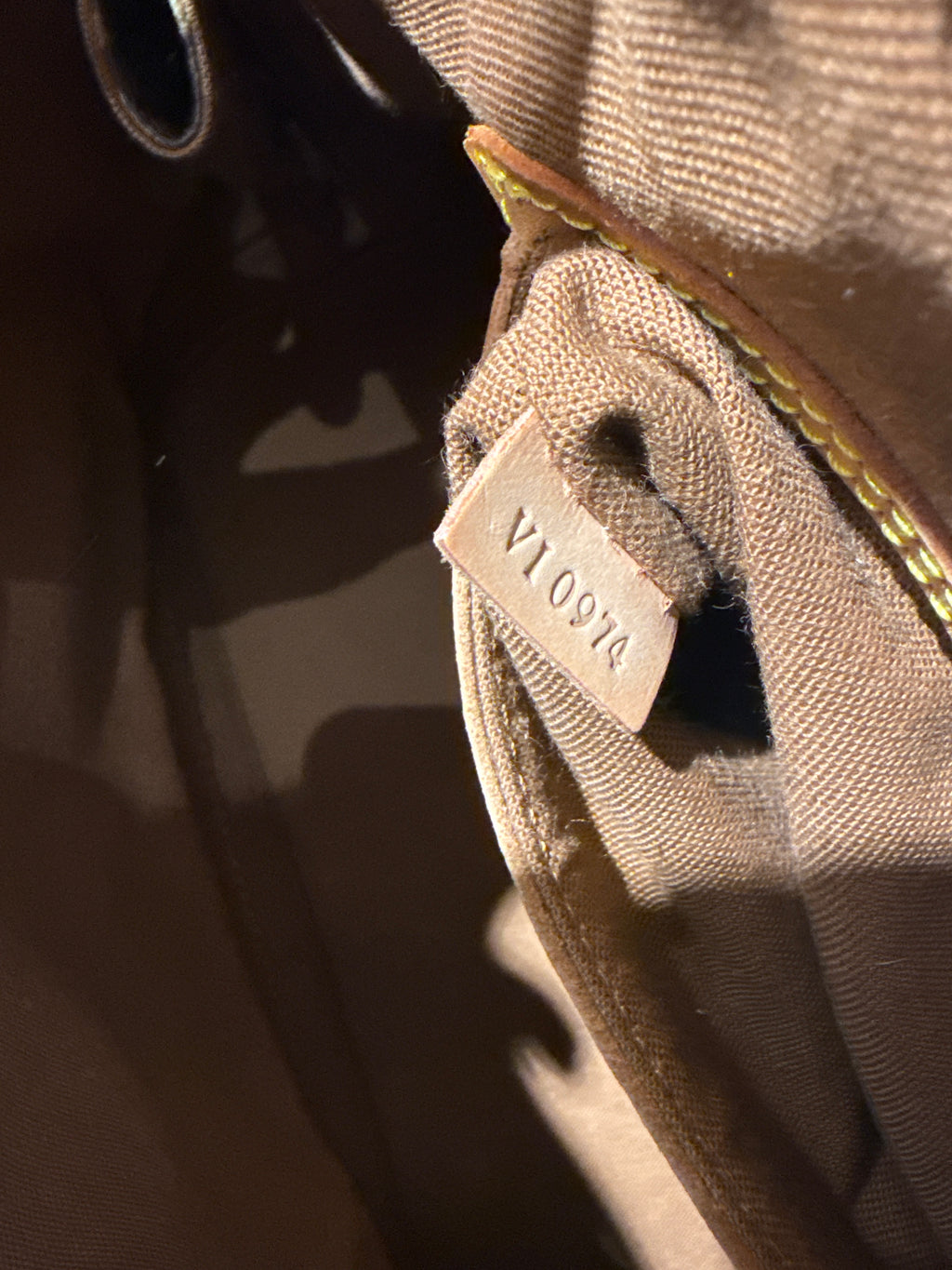 Louis Vuitton Alma Monogram