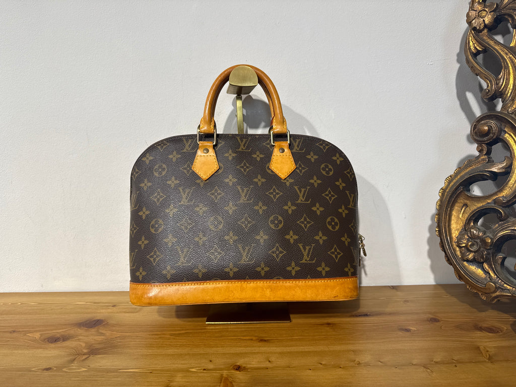 Louis Vuitton Alma Monogram