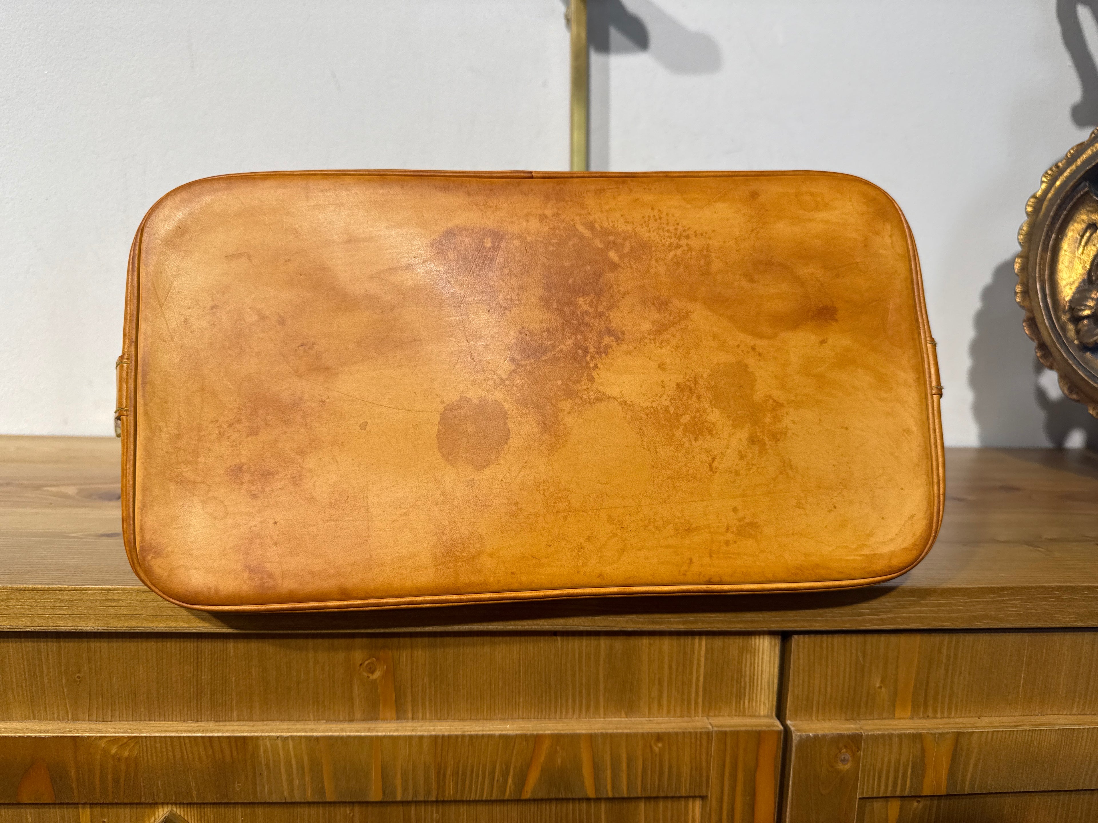 Louis Vuitton Alma Monogram